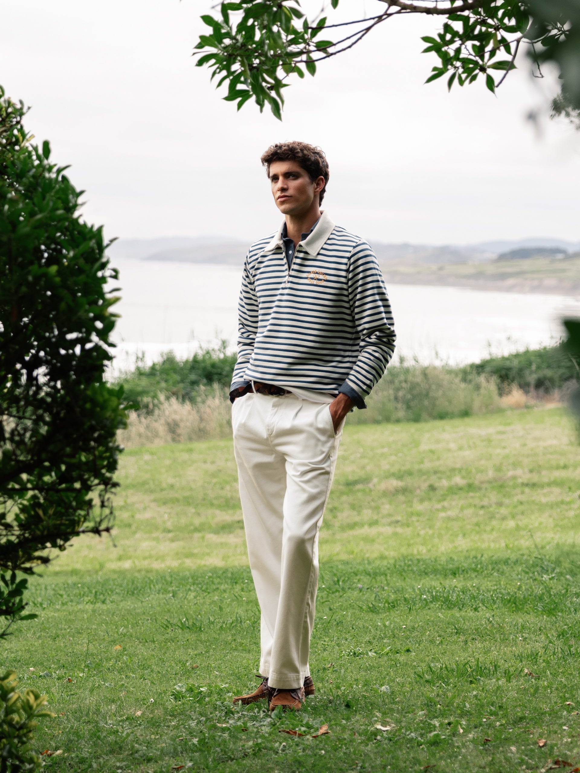 Navy blue stripe half-zip sweatshirt