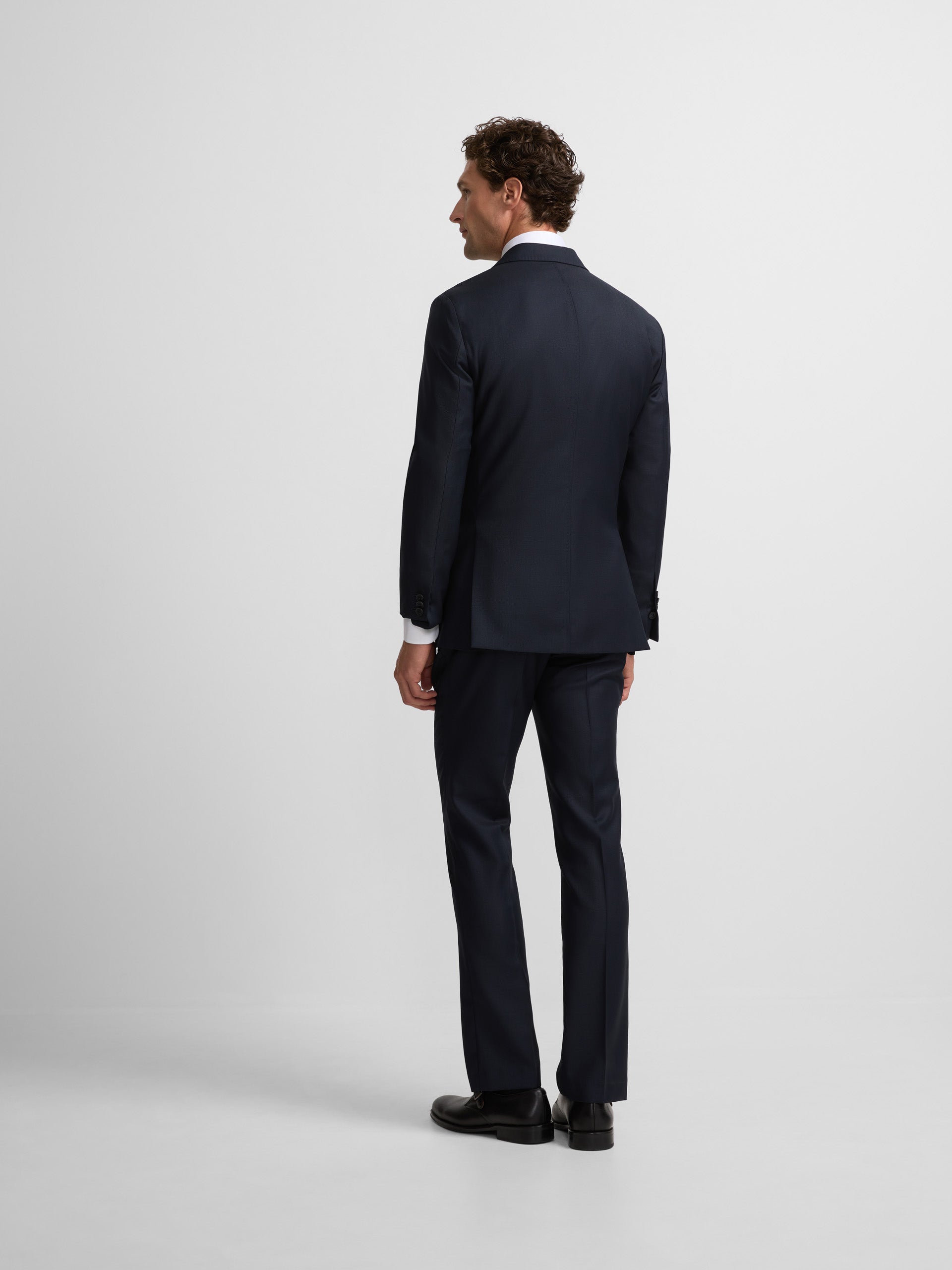 Blazer de fato estrutura azul-marinho