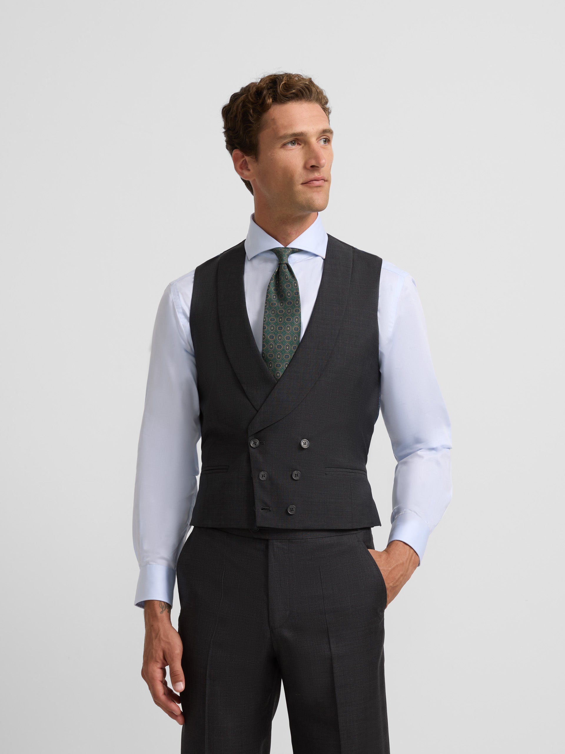 Gray round neck stretch dress vest