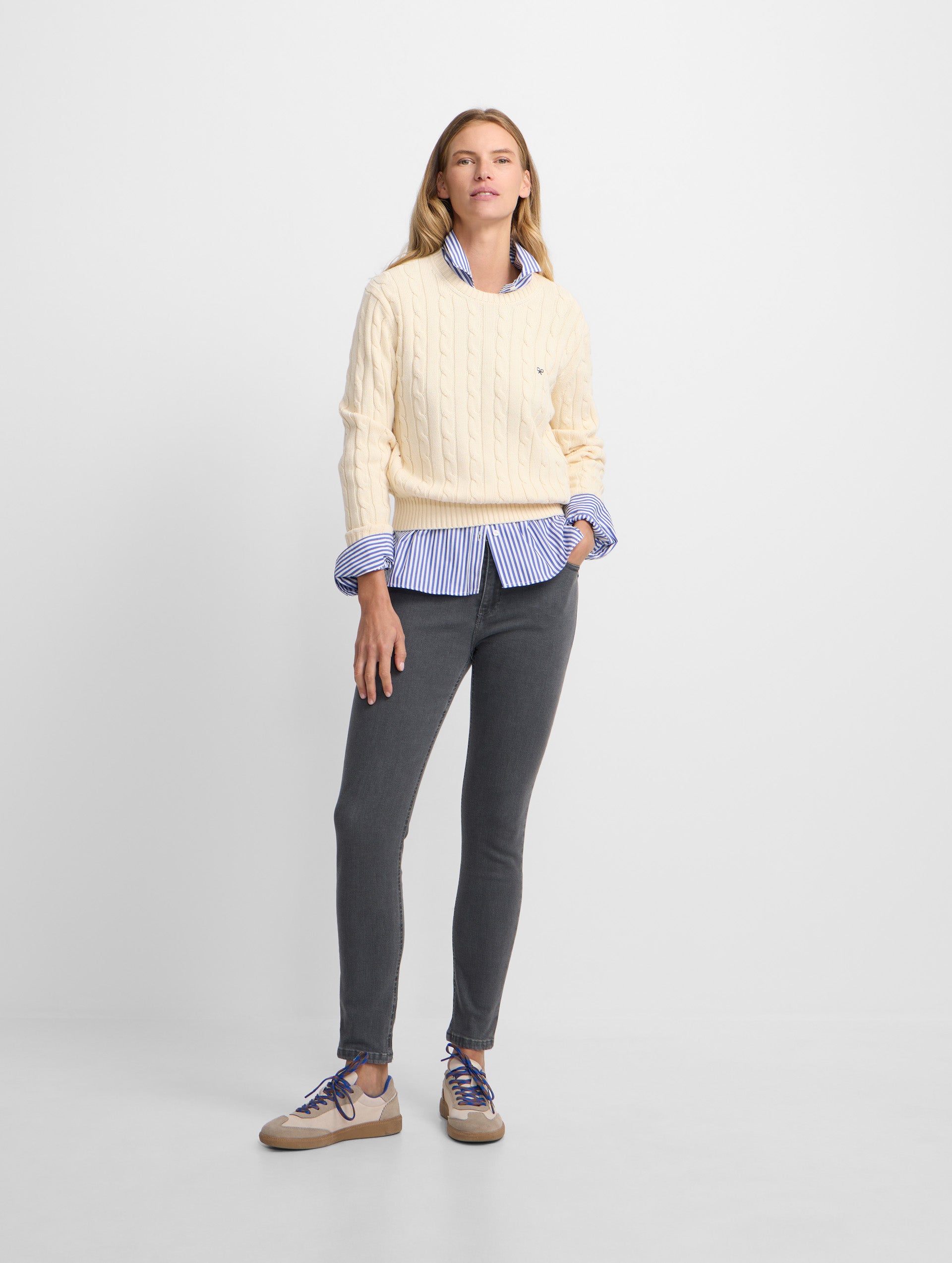 Pantalon woman slim fit gris