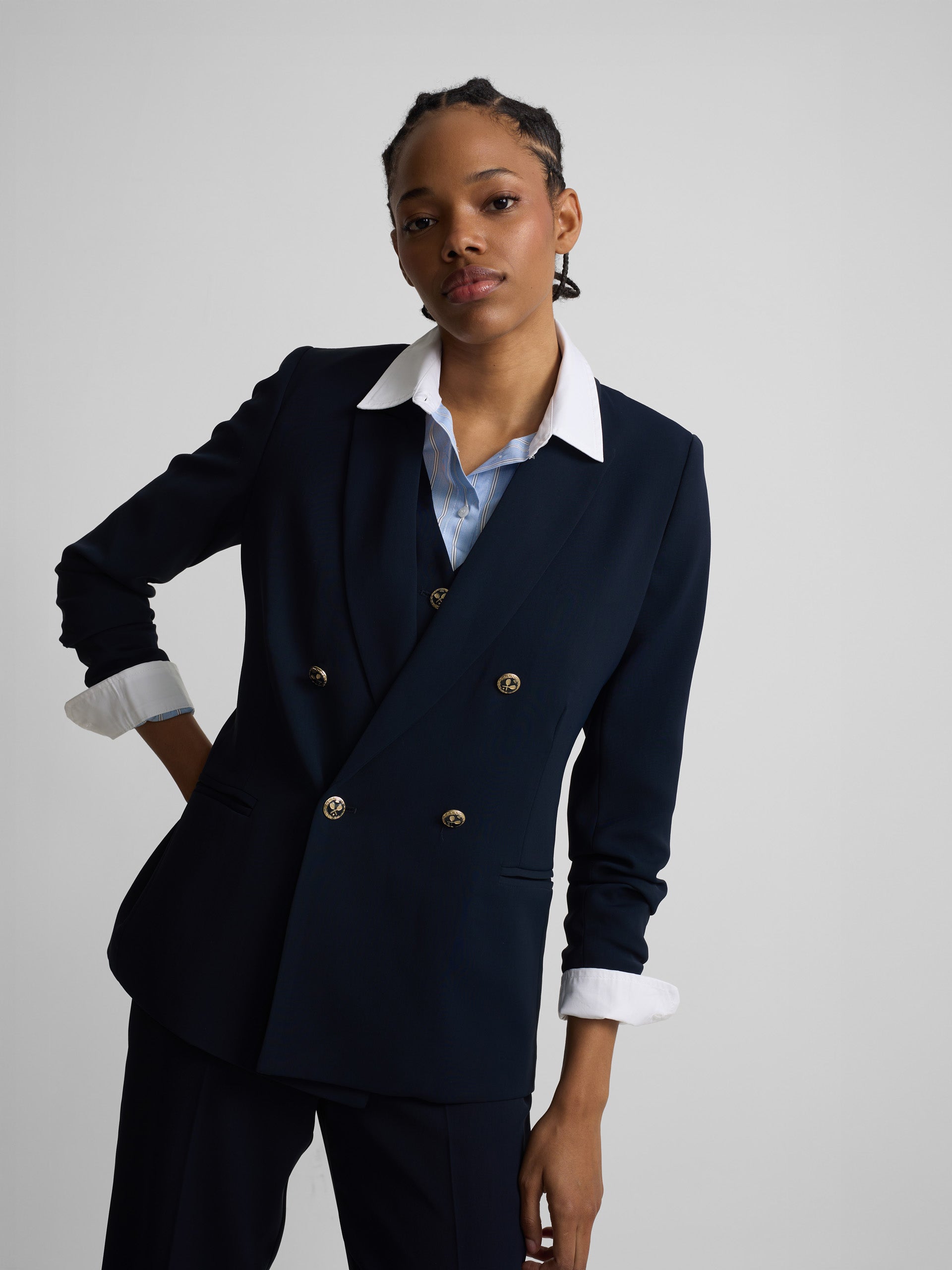 Blazer clássica azul-marinho para mulher