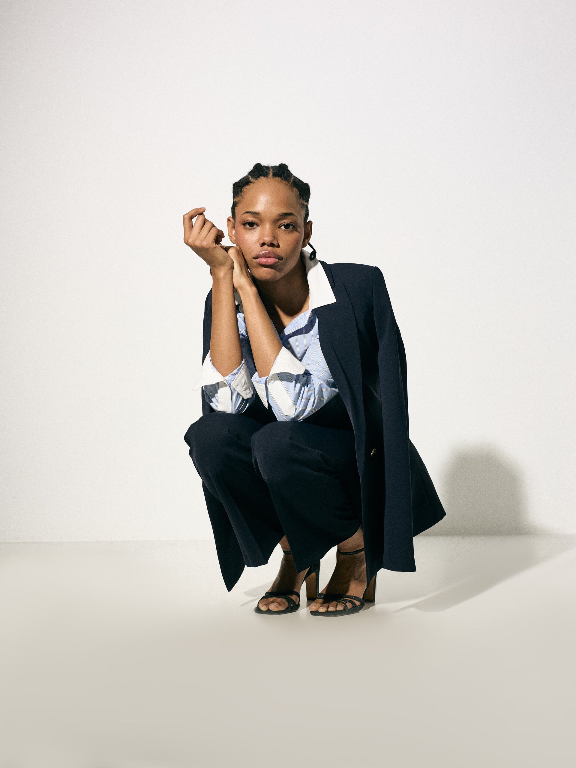 Blazer clássica azul-marinho para mulher