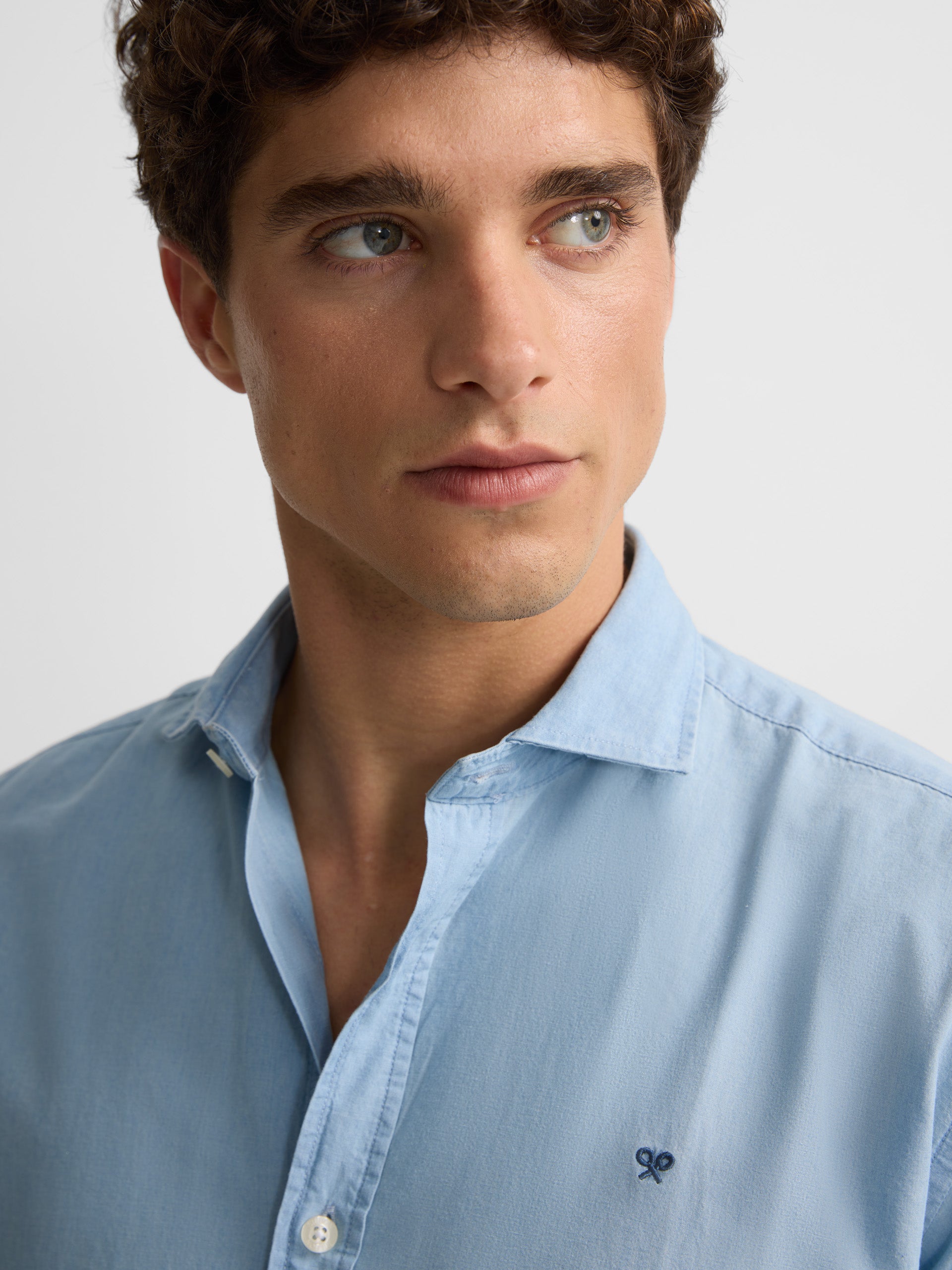 Light blue cutaway denim sport shirt