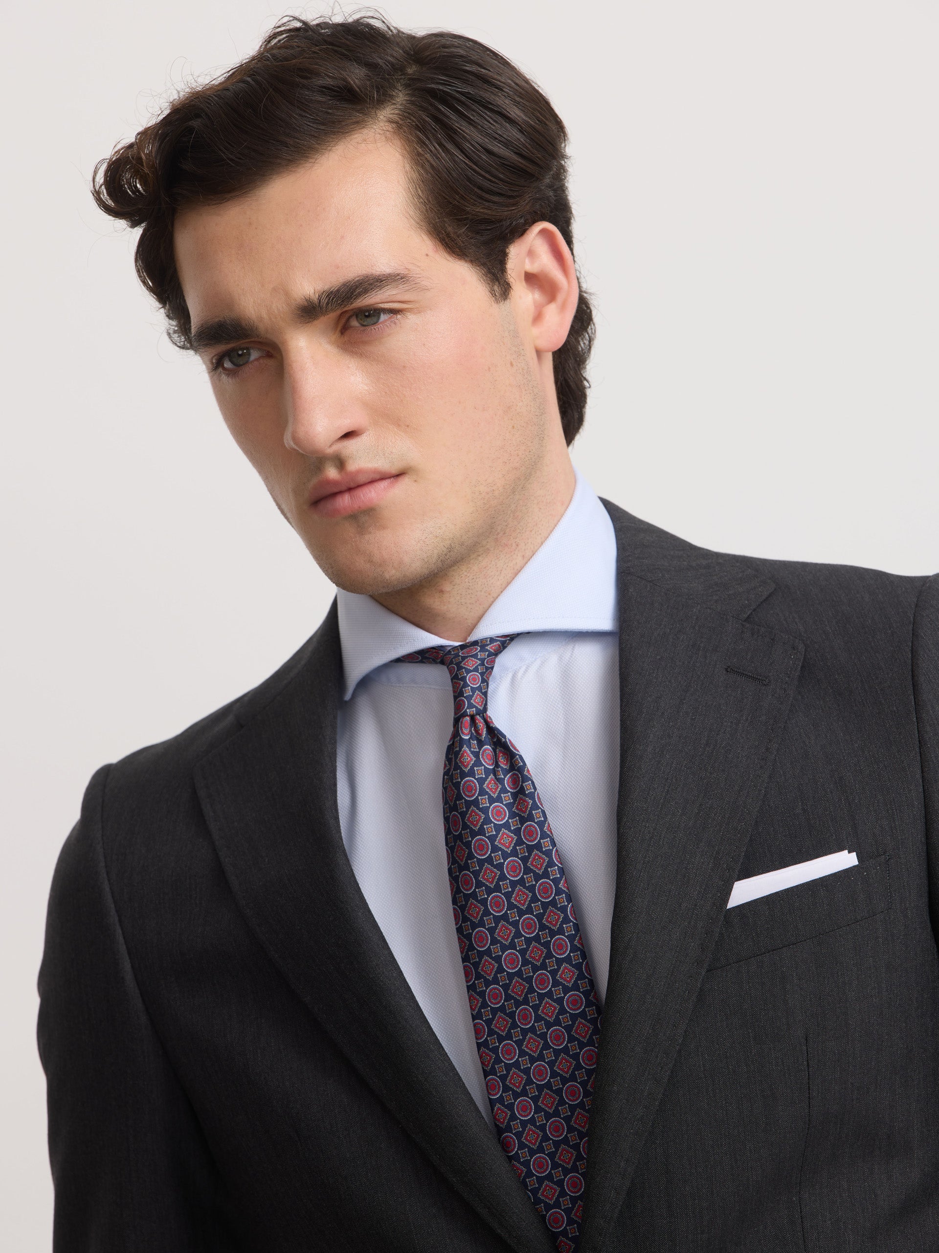 Americana traje clasico espiga gris