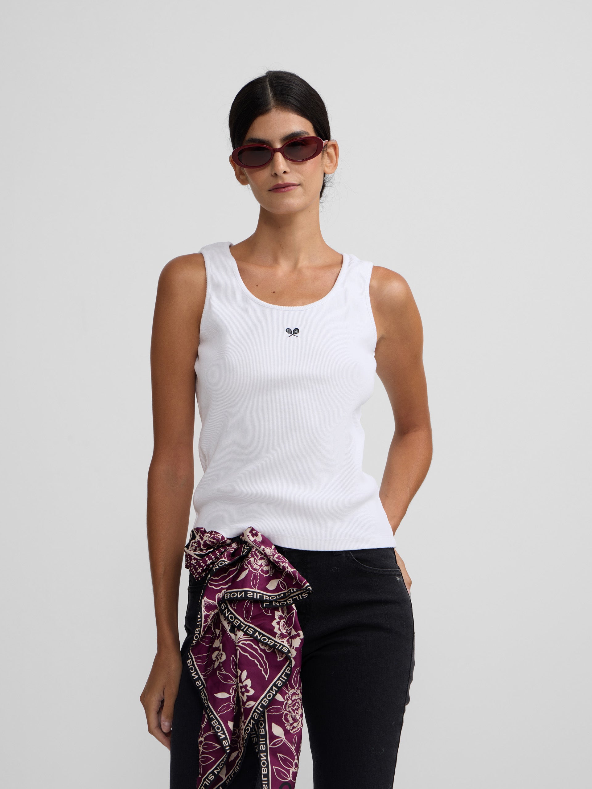 Camiseta woman tank blanca
