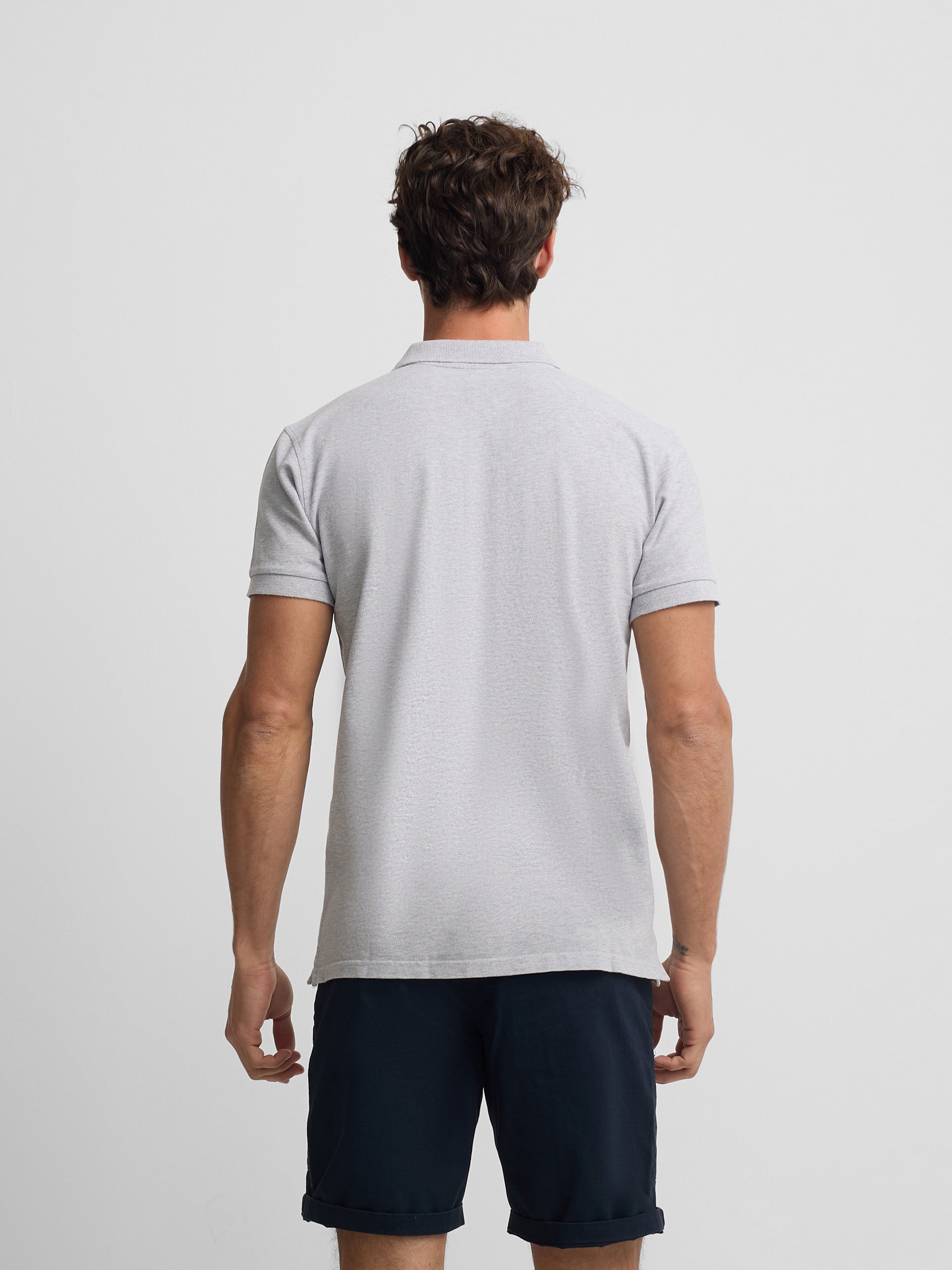 Polo clasico liso gris claro