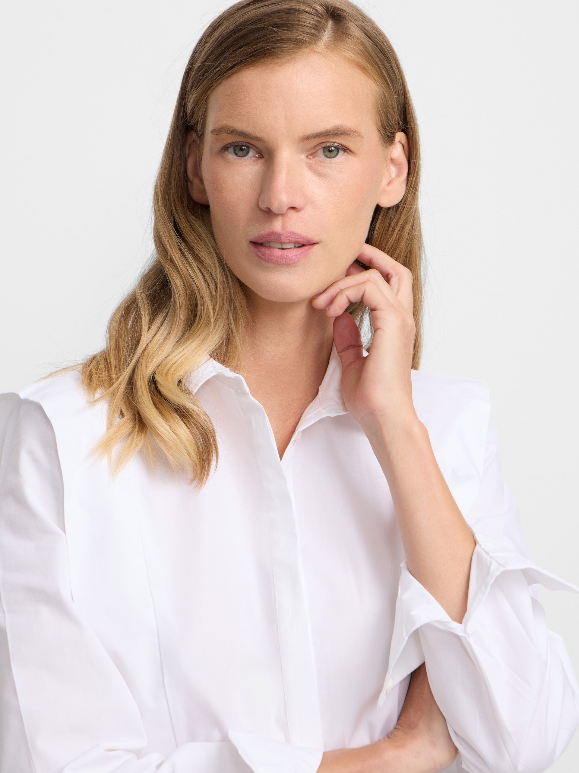 Camisa branca estruturada