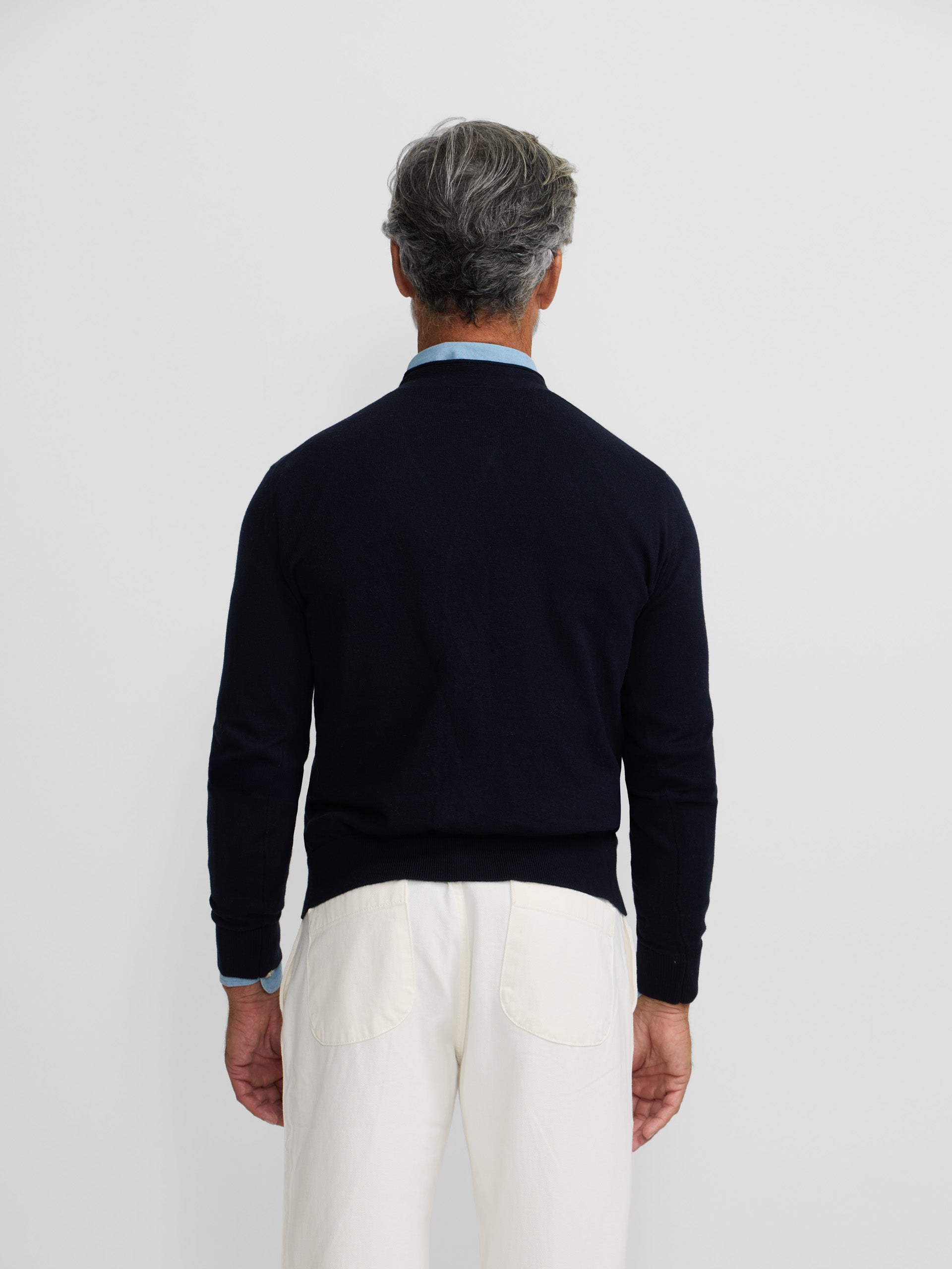 Cardigan clássico azul-marinho