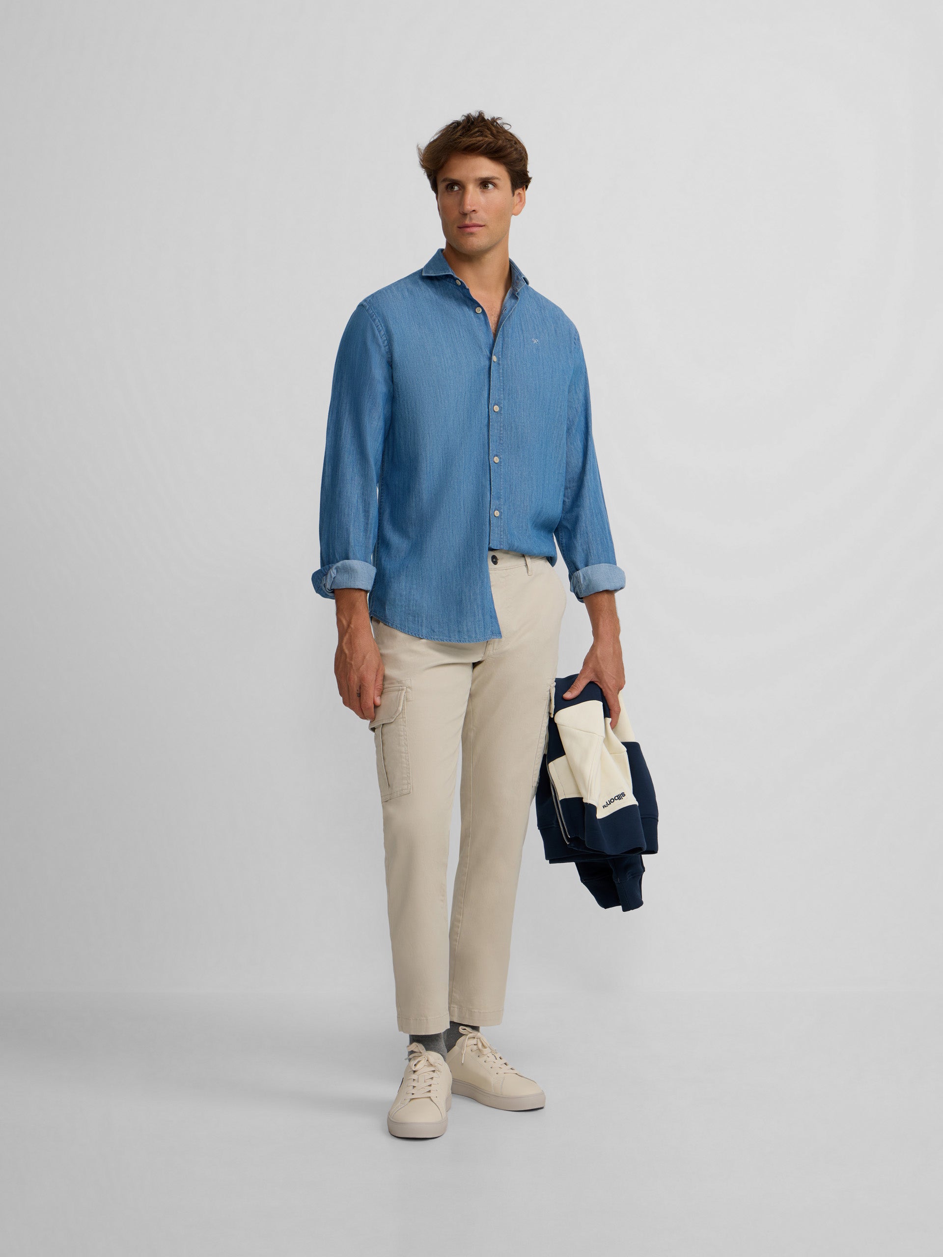 Casual beige cargo pants