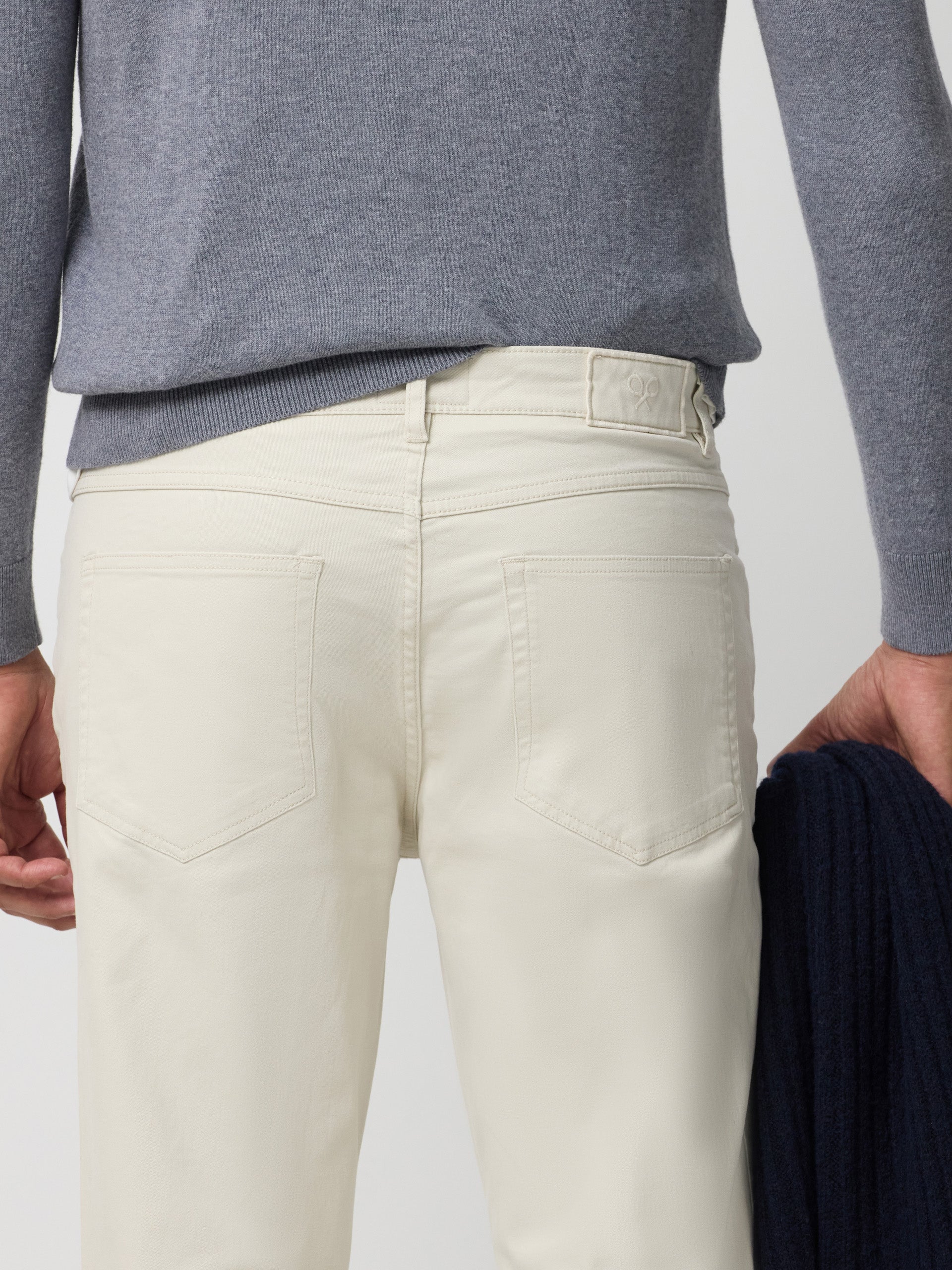 Pantalon sport cinco bolsillos casual piedra