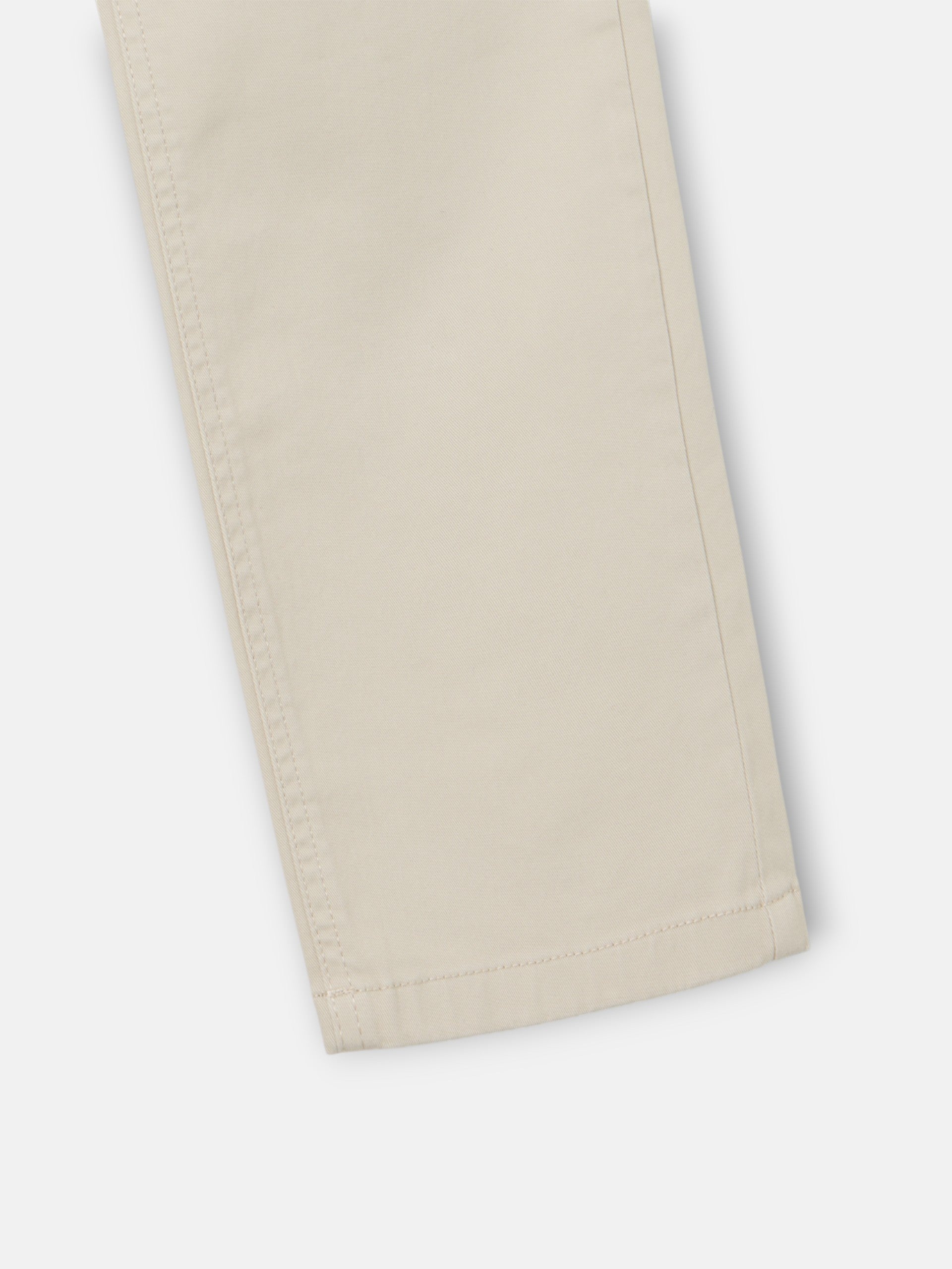 Pantalon de sport beige décontracté à cinq poches