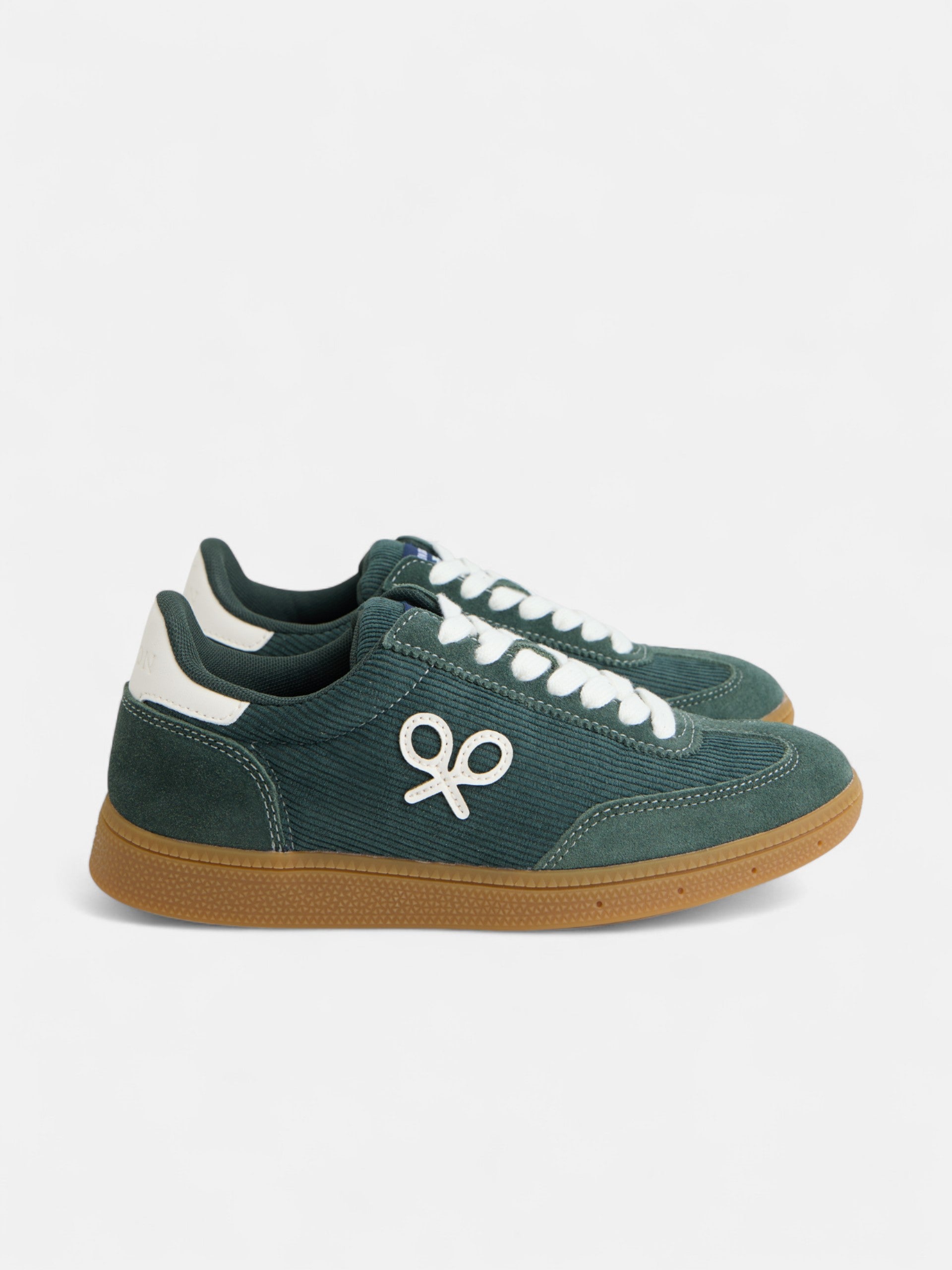 Sapatilha casual em bombazina verde