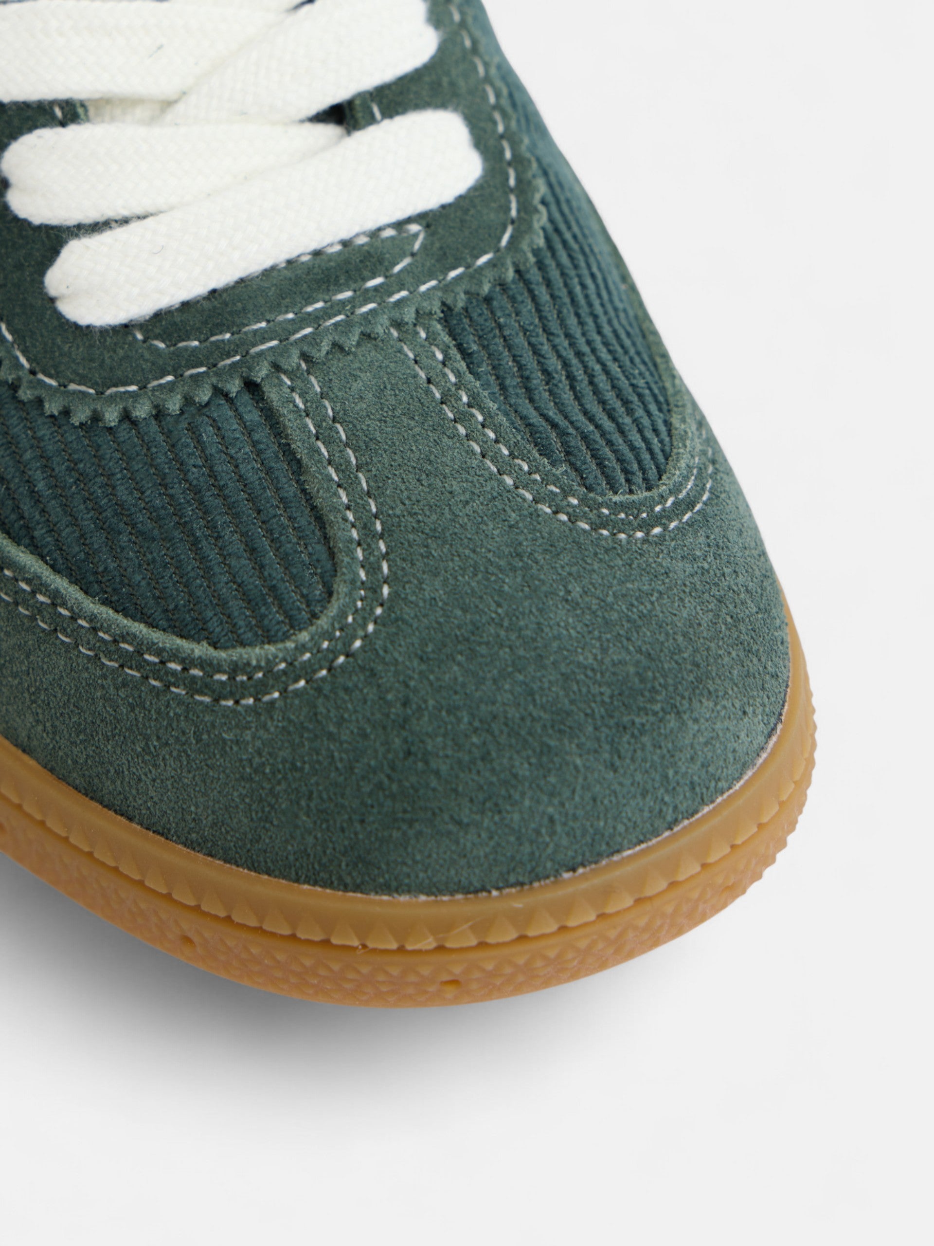 Sapatilha casual em bombazina verde