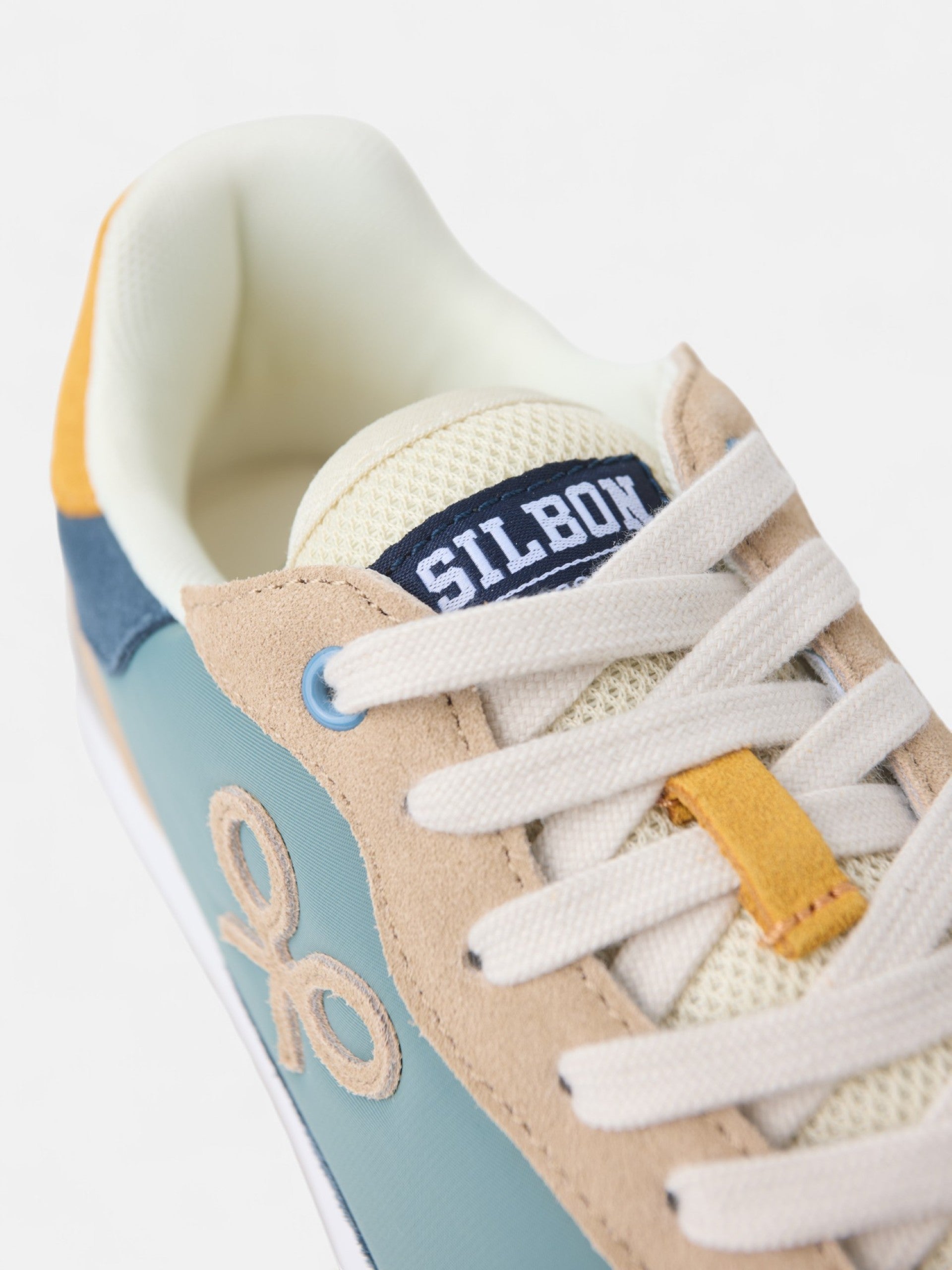 Sapatilha de corrida multicolor verde