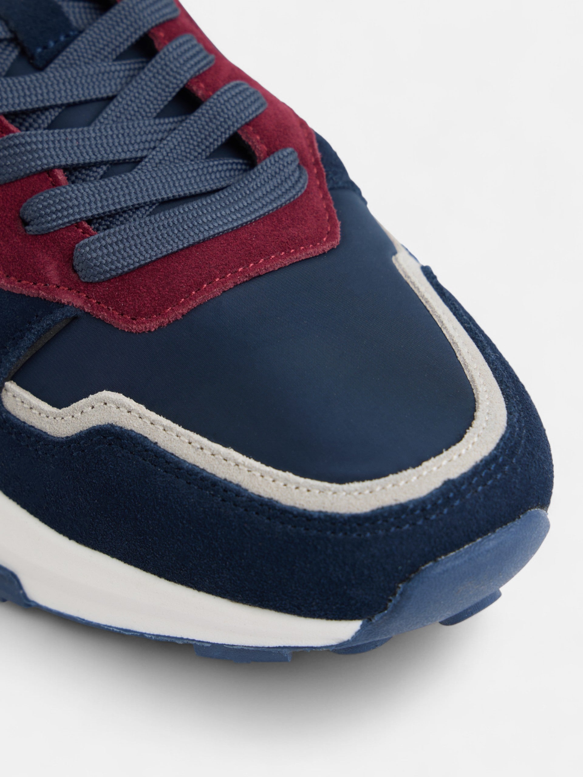 Zapatilla running city multicolor azul marino