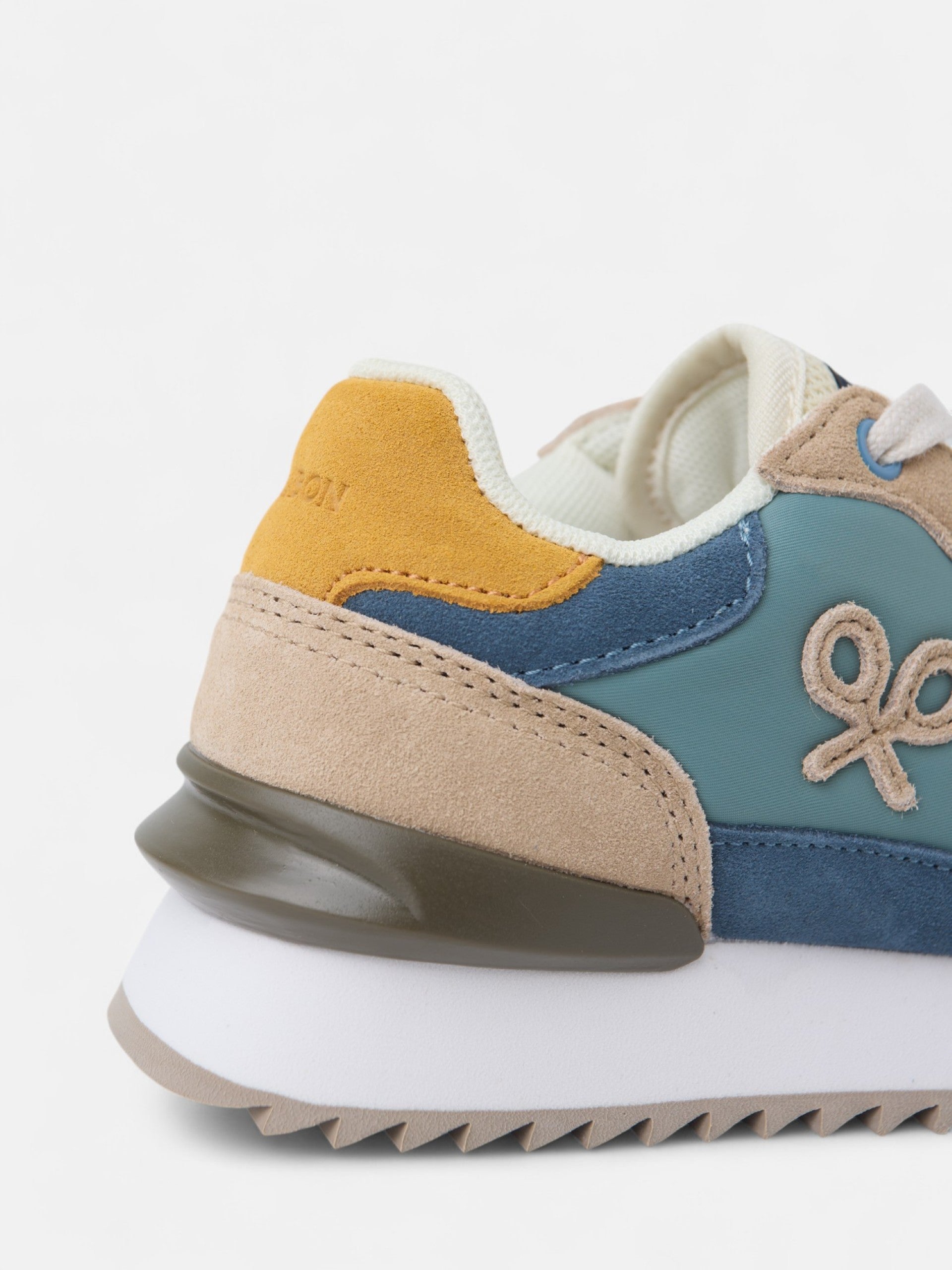 Zapatilla kids running multicolor verde