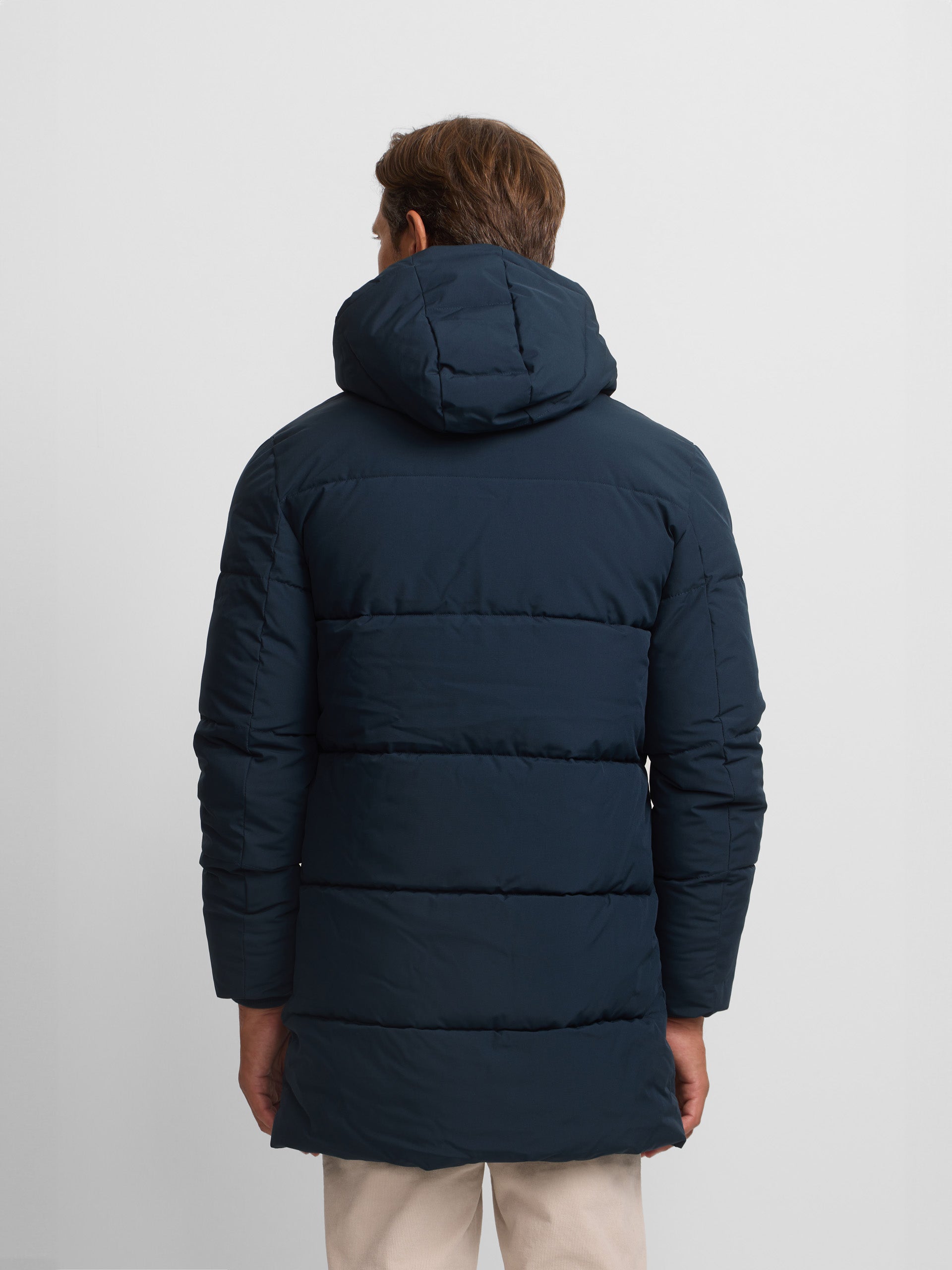 Manteau long matelassé à capuche bleu marine
