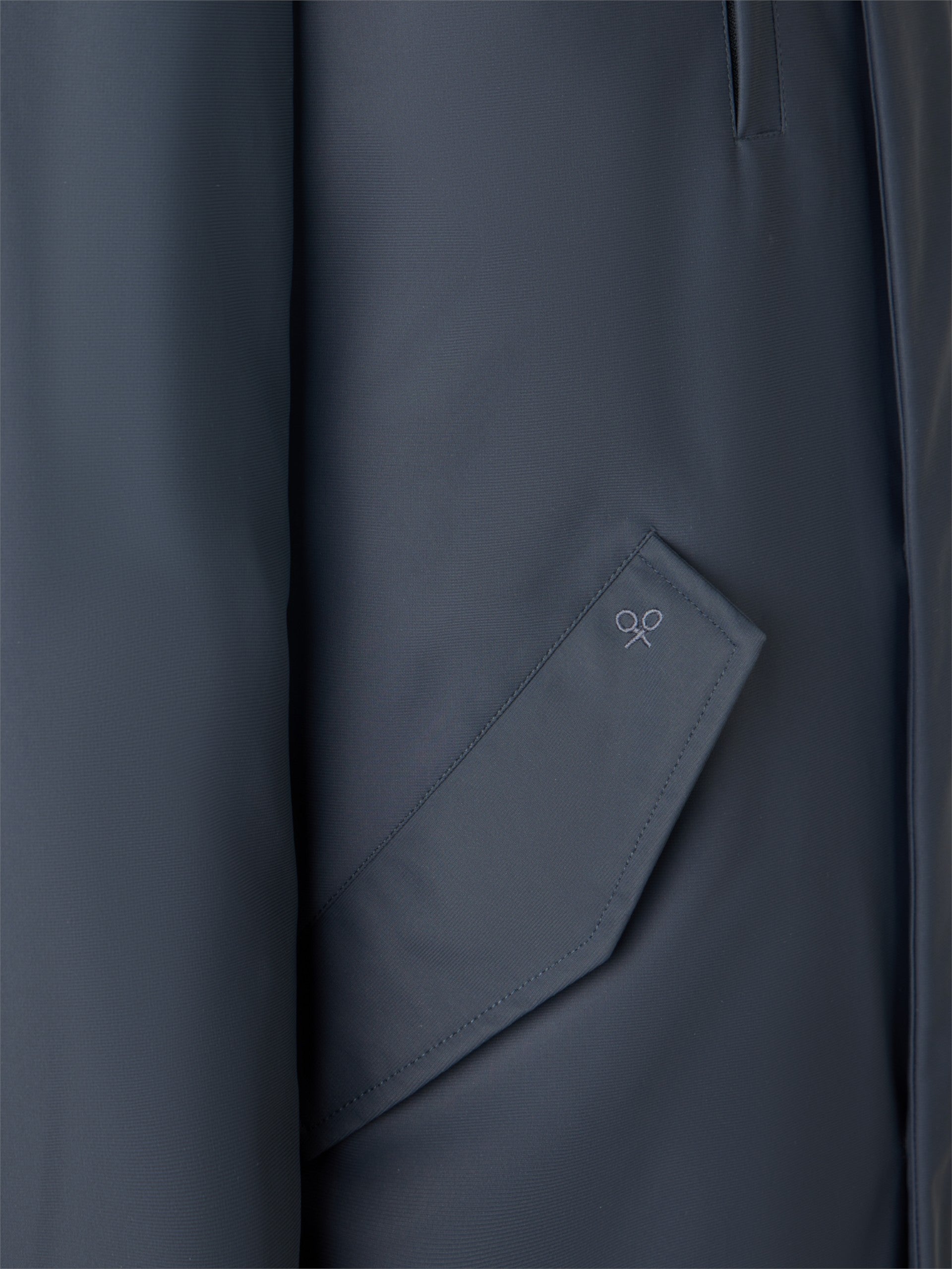 parka technique gris foncé sur mesure