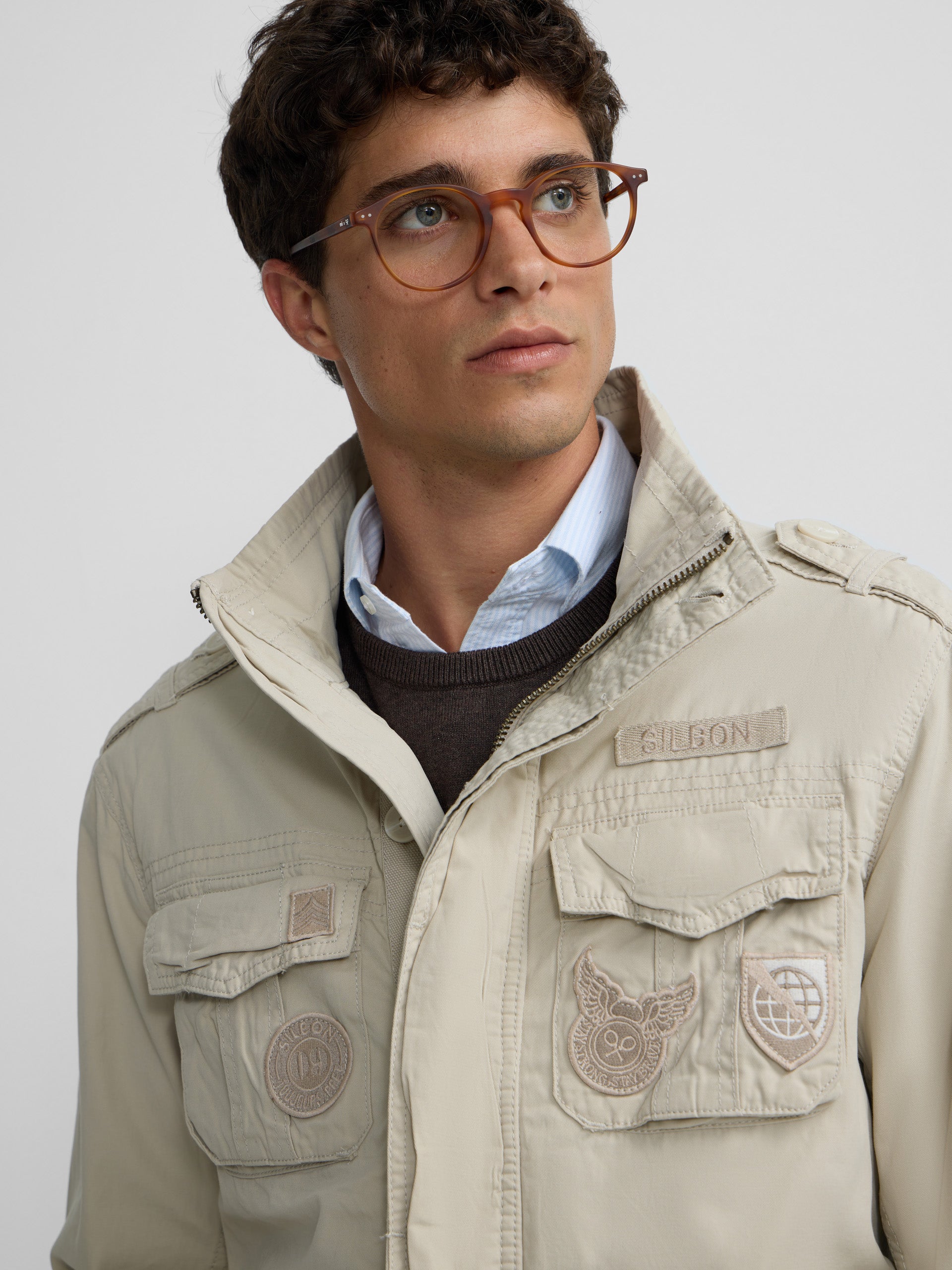 Chaqueta militar parches dye beige