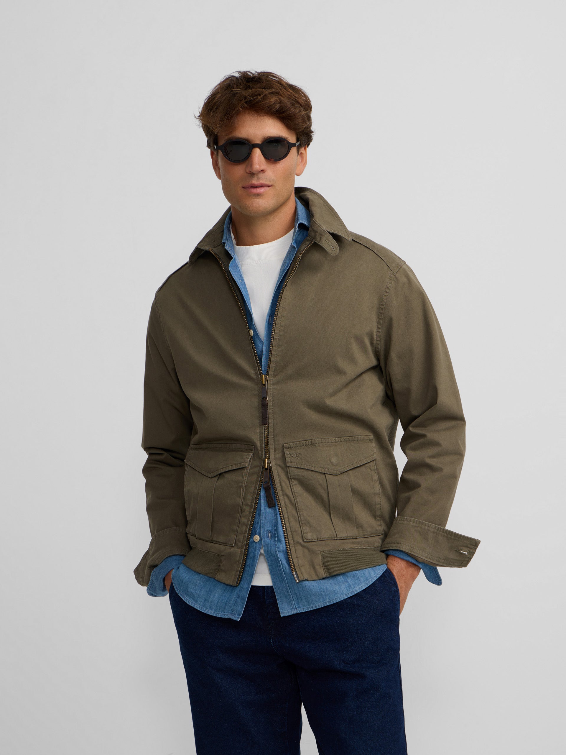 Cazadora garment dye khaki