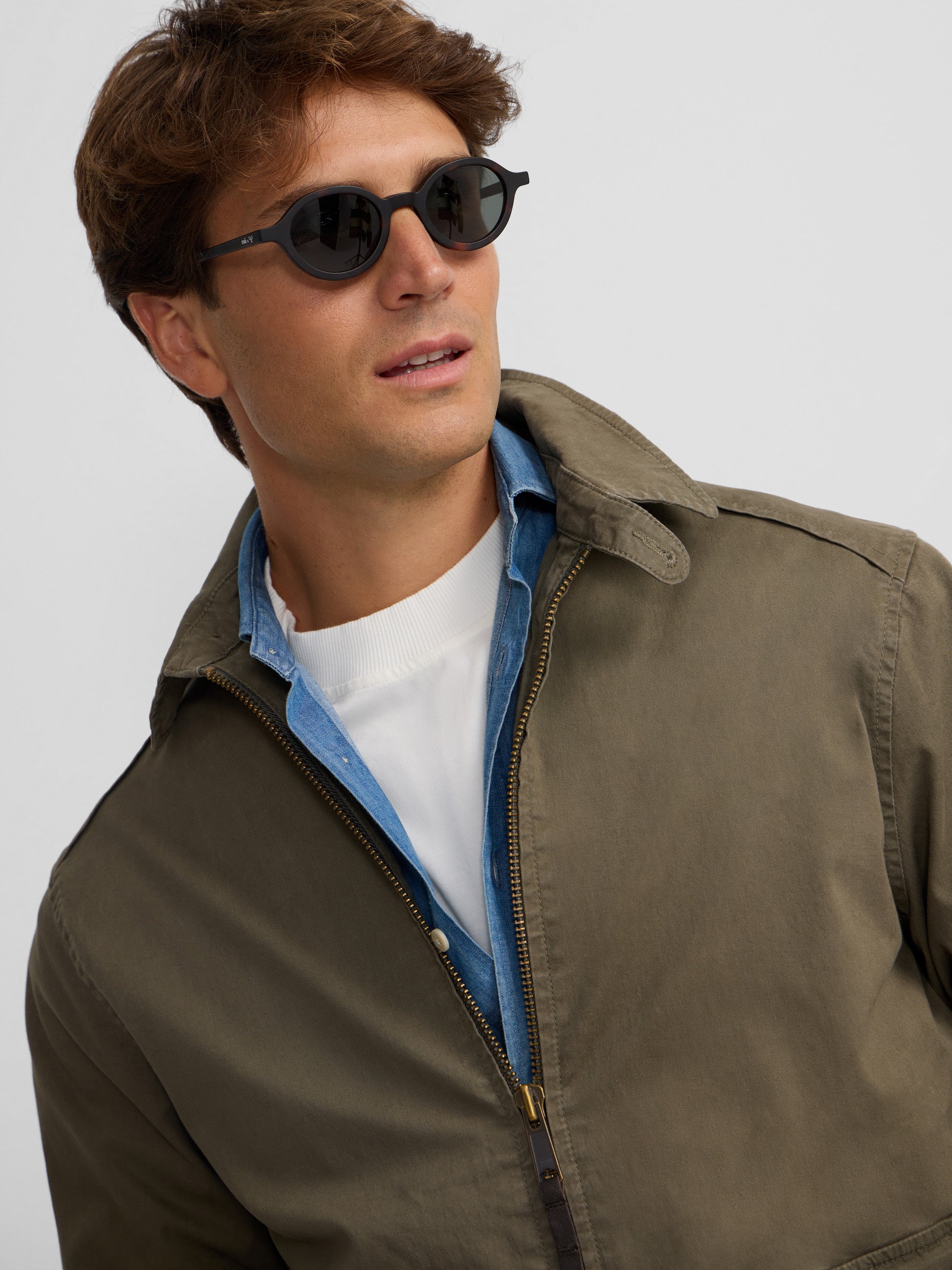 Cazadora garment dye khaki