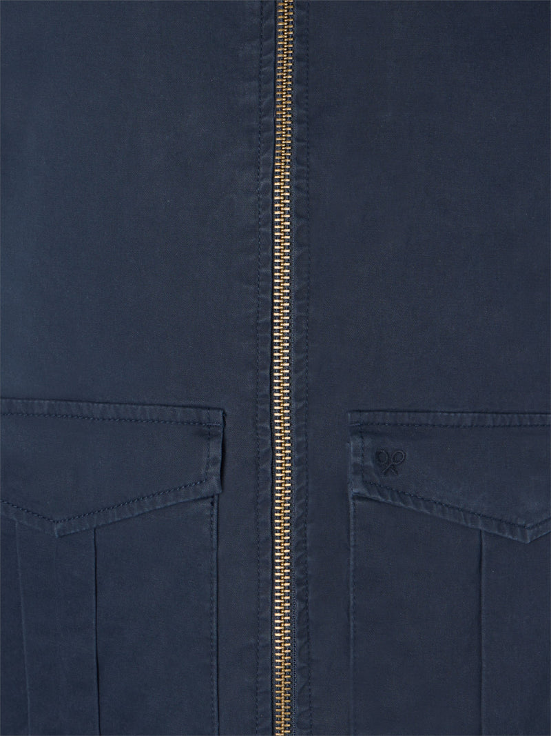 Cazadora garment dye azul marino