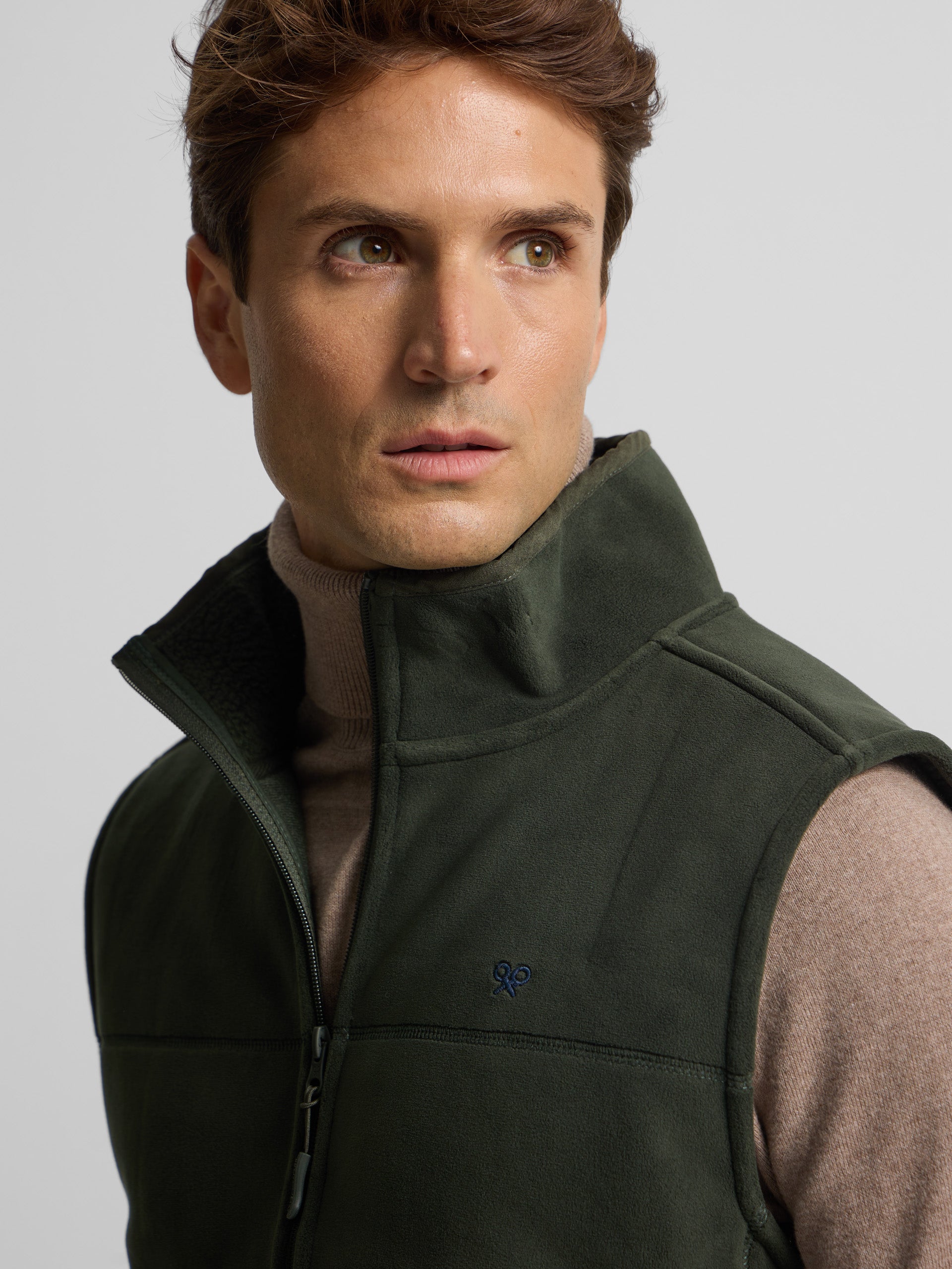 Chaleco polar clasico verde