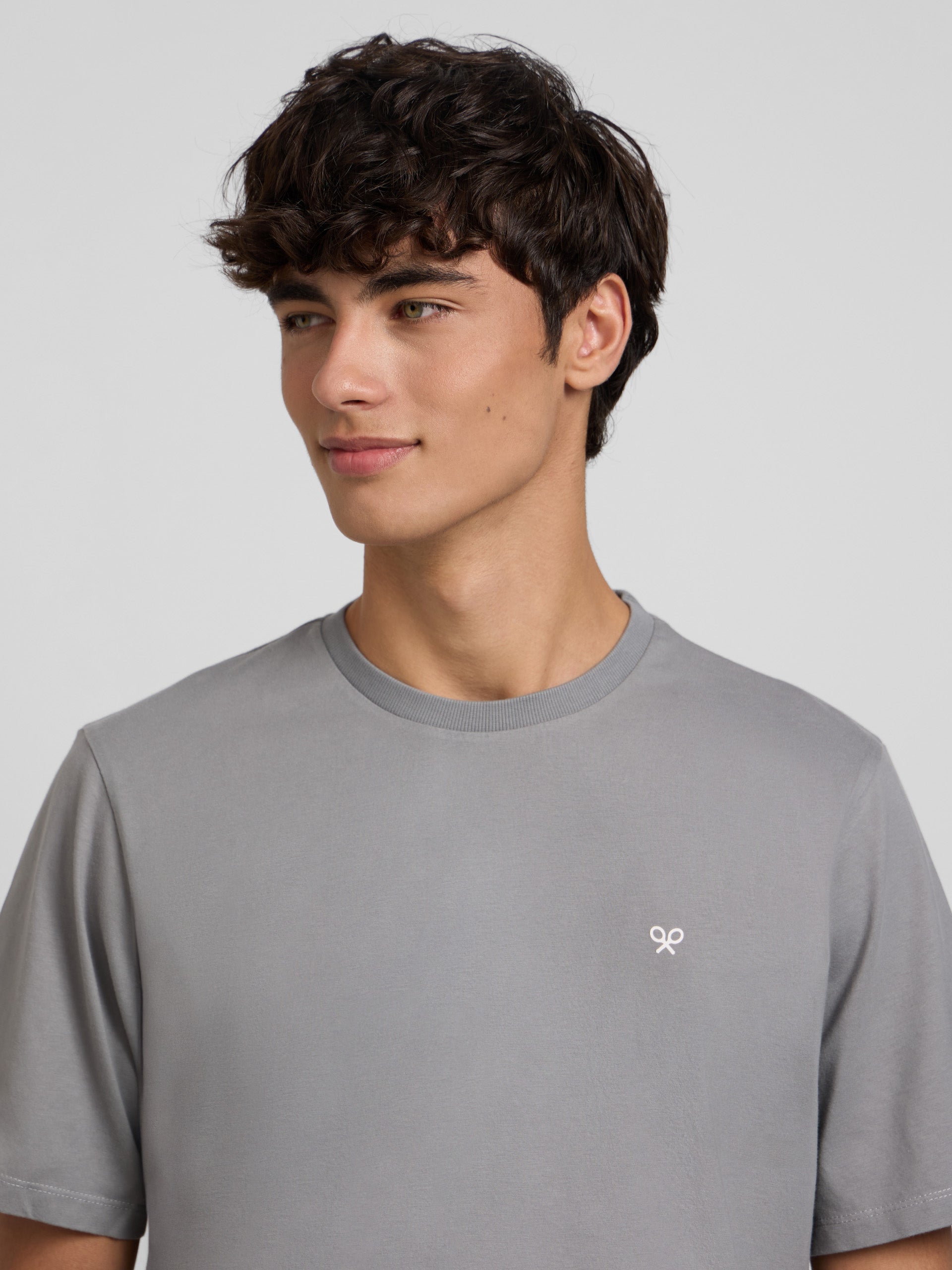 T-shirt born free cinzenta