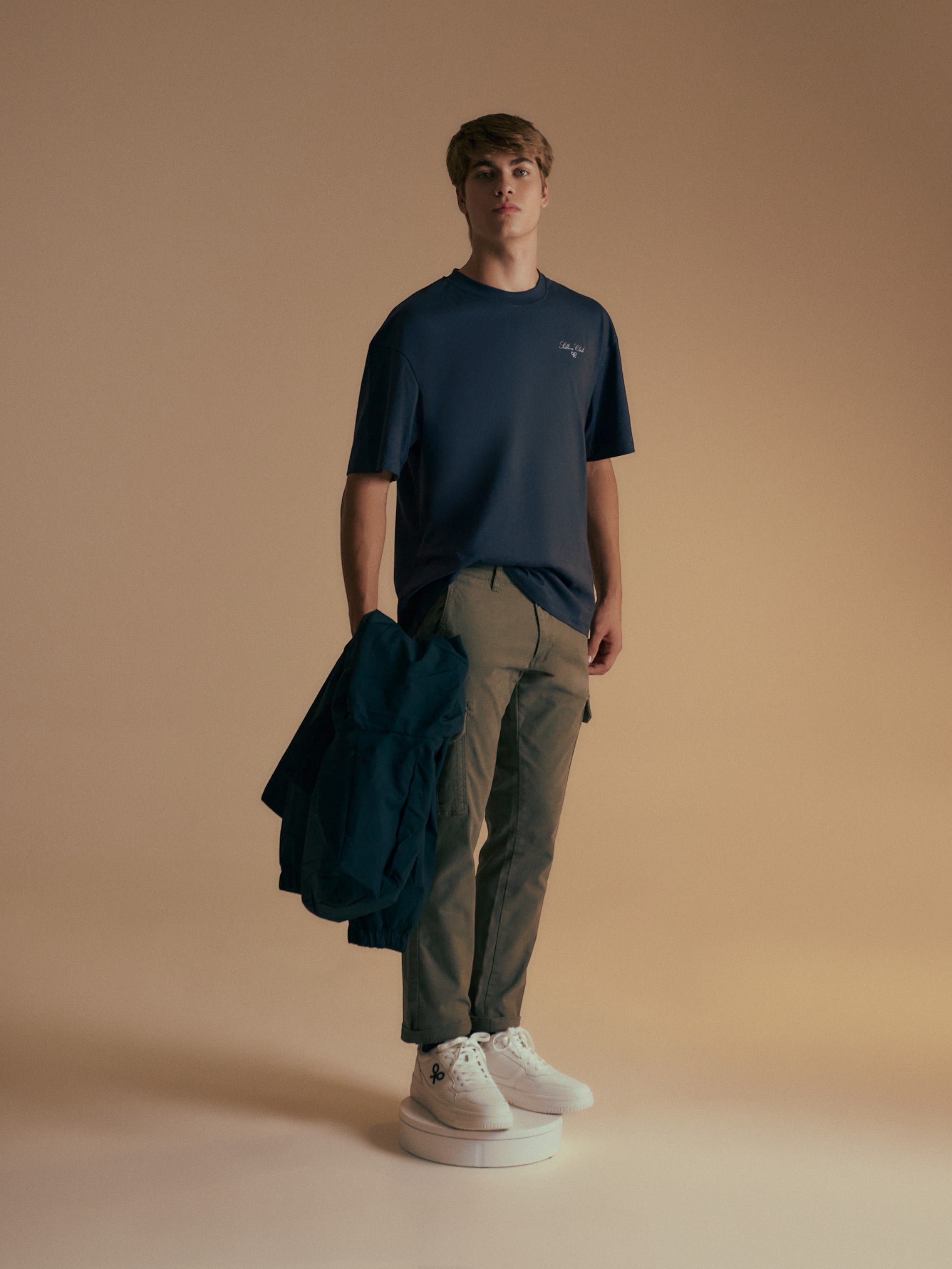 Camiseta relaxed fit art style azul marino