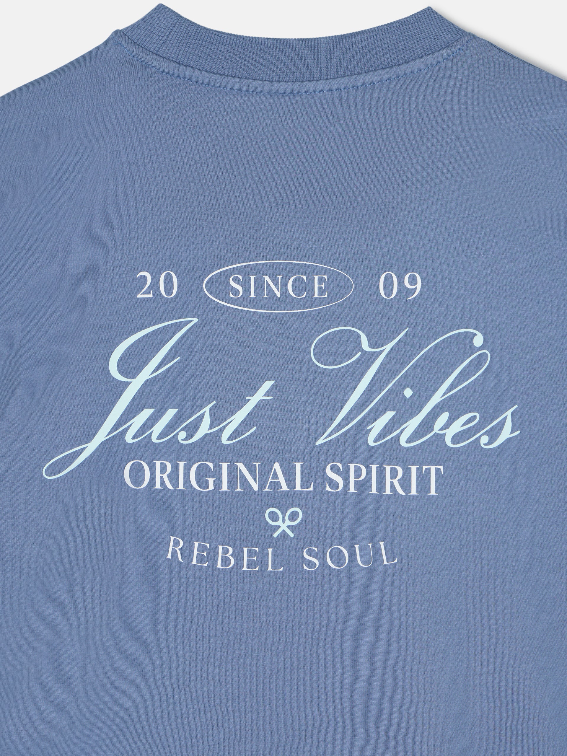 Relaxed just vibes blue t-shirt