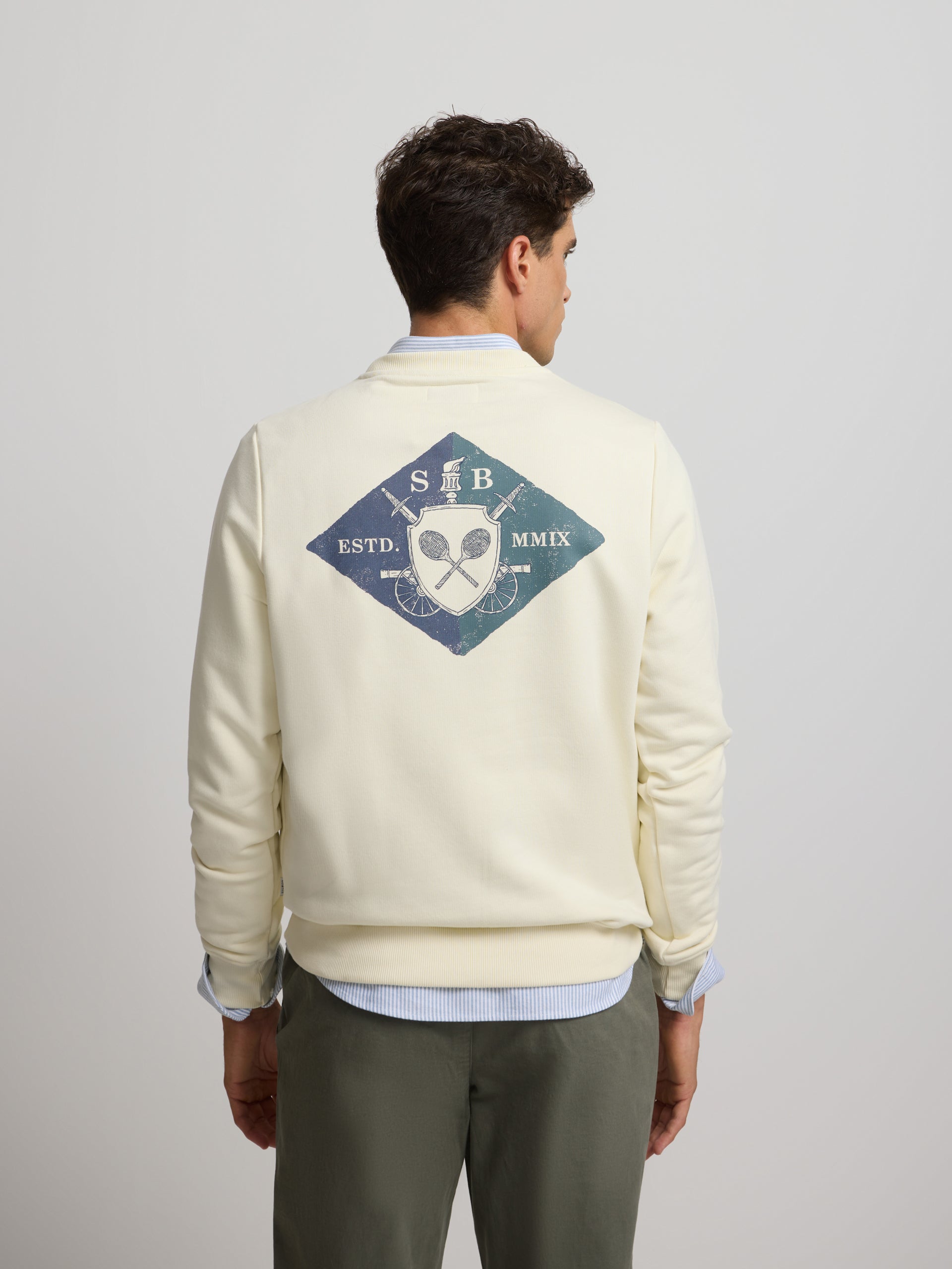 Sweat-shirt à écusson crème SB