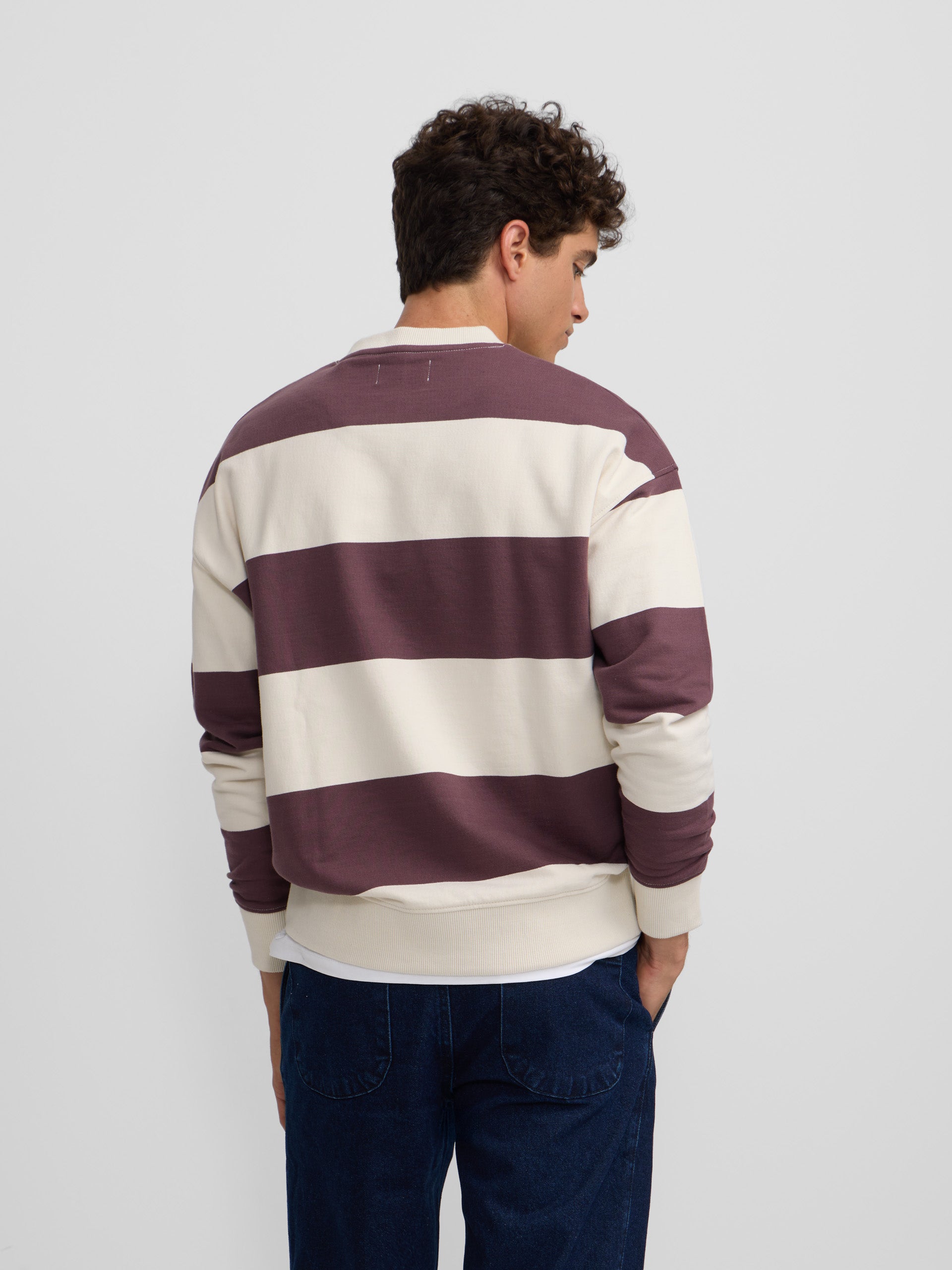 Relaxed fit sweatshirt with cream and burgundy stripes