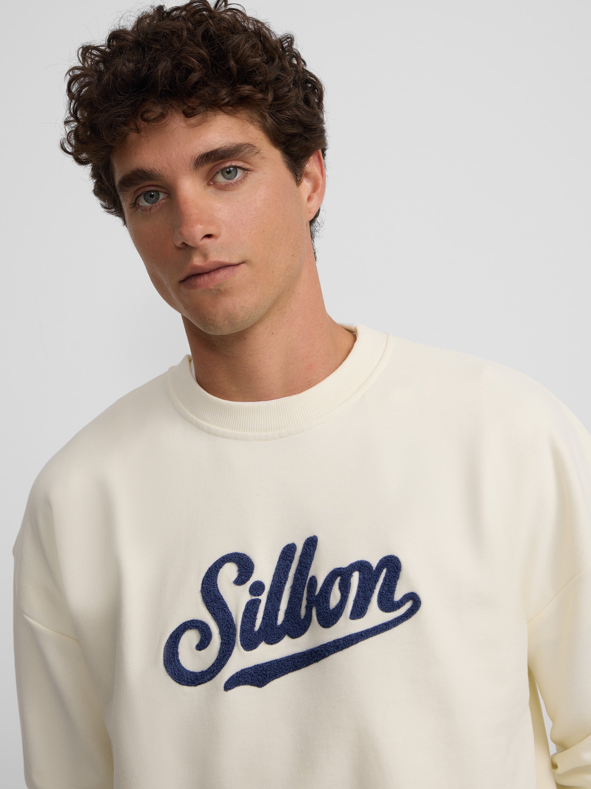 Sweat-shirt rétro décontracté crème