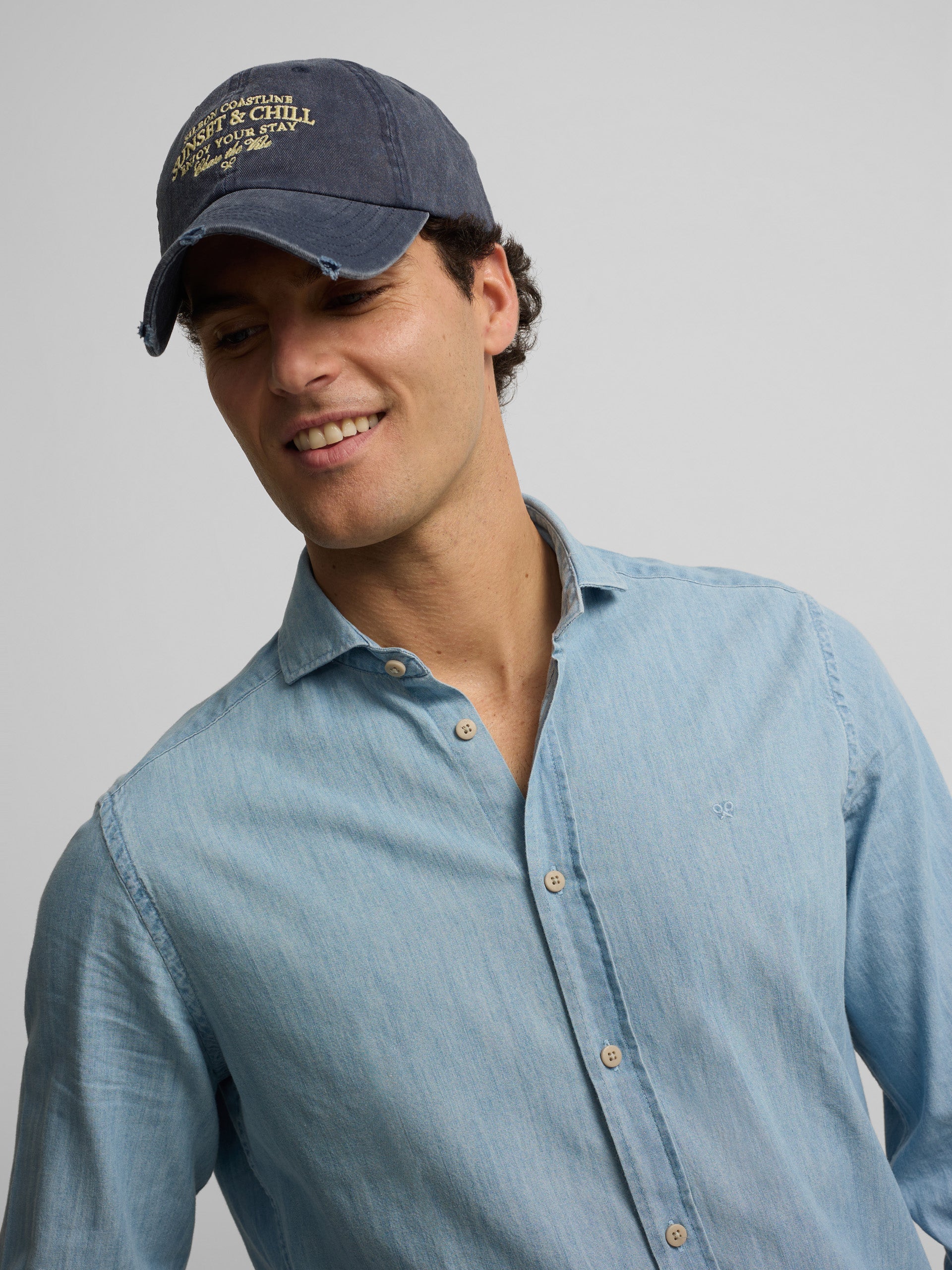 Camisa sport denim cutaway azul claro
