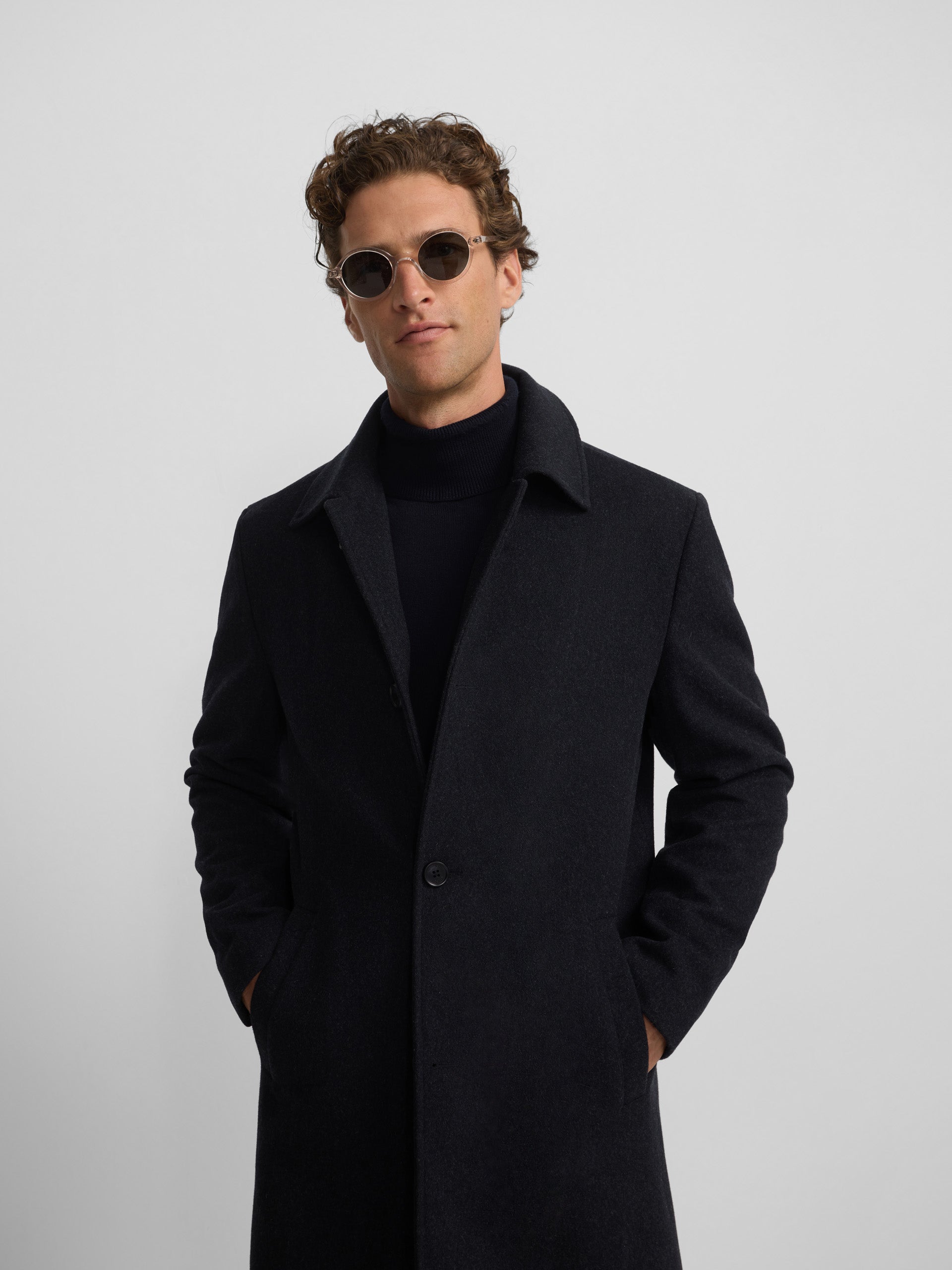 Dark grey straight coat