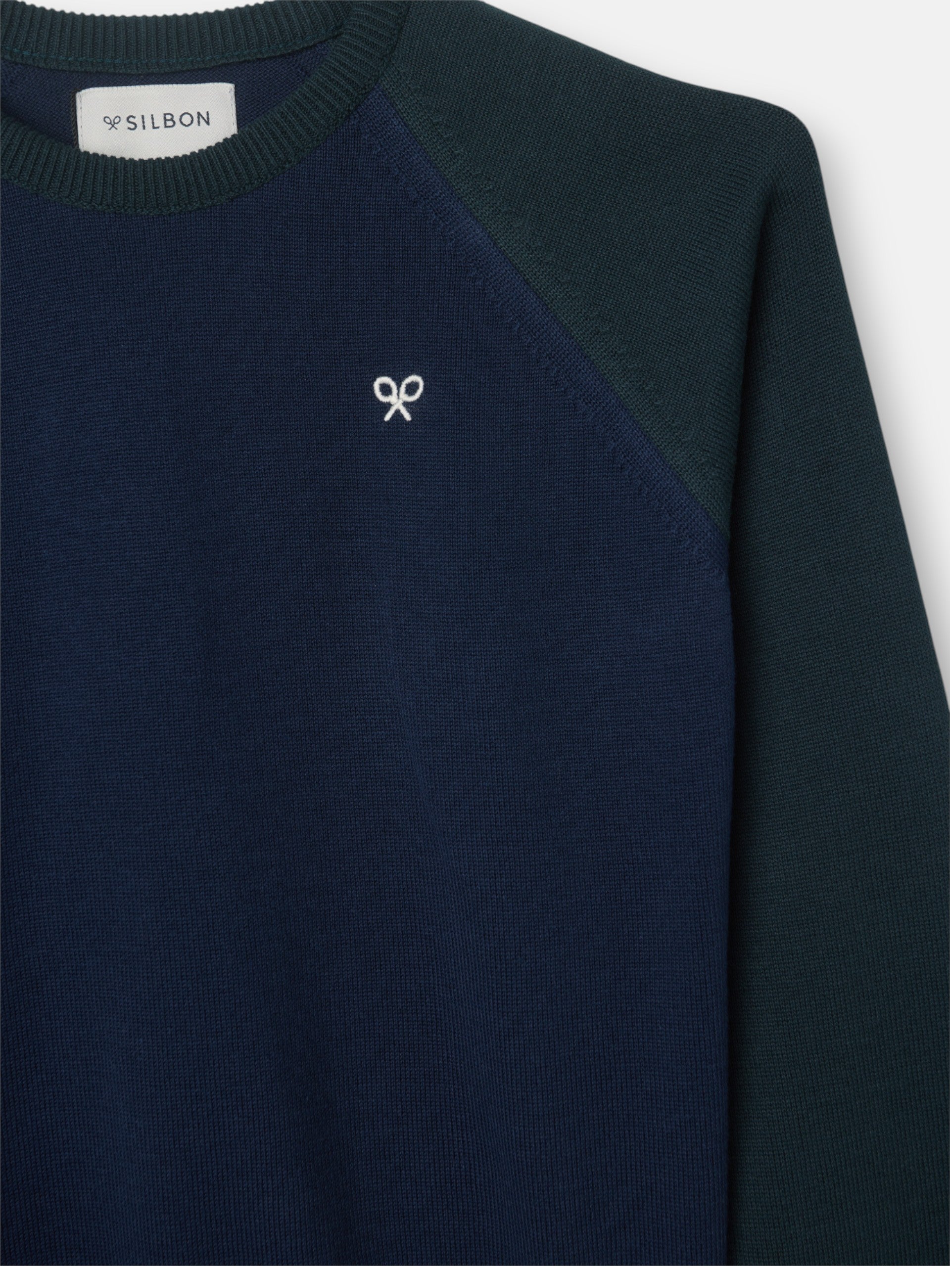 Camisola de criança de mangas verdes