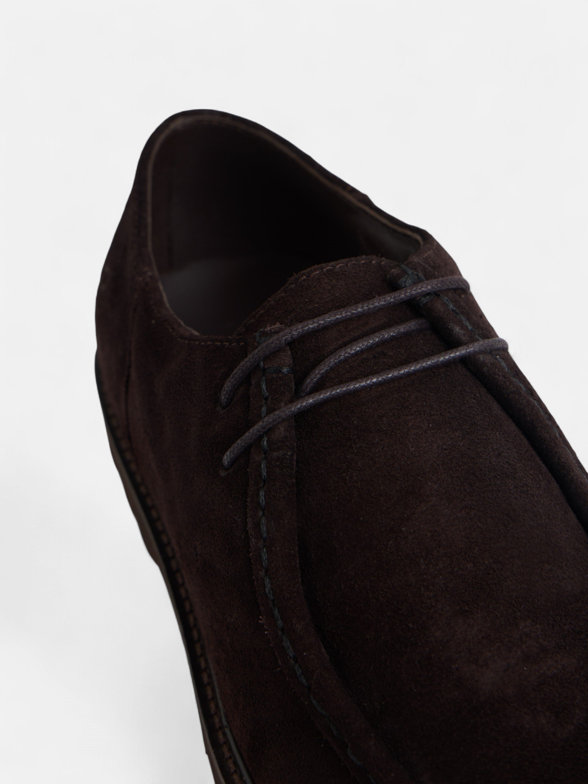 Zapato wallabee serraje marron
