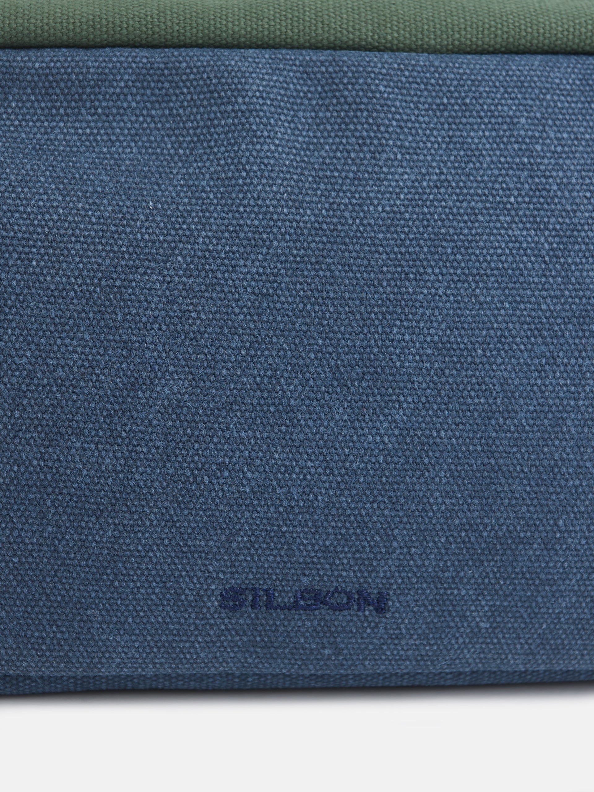 Estuche kids rugby colores azul marino