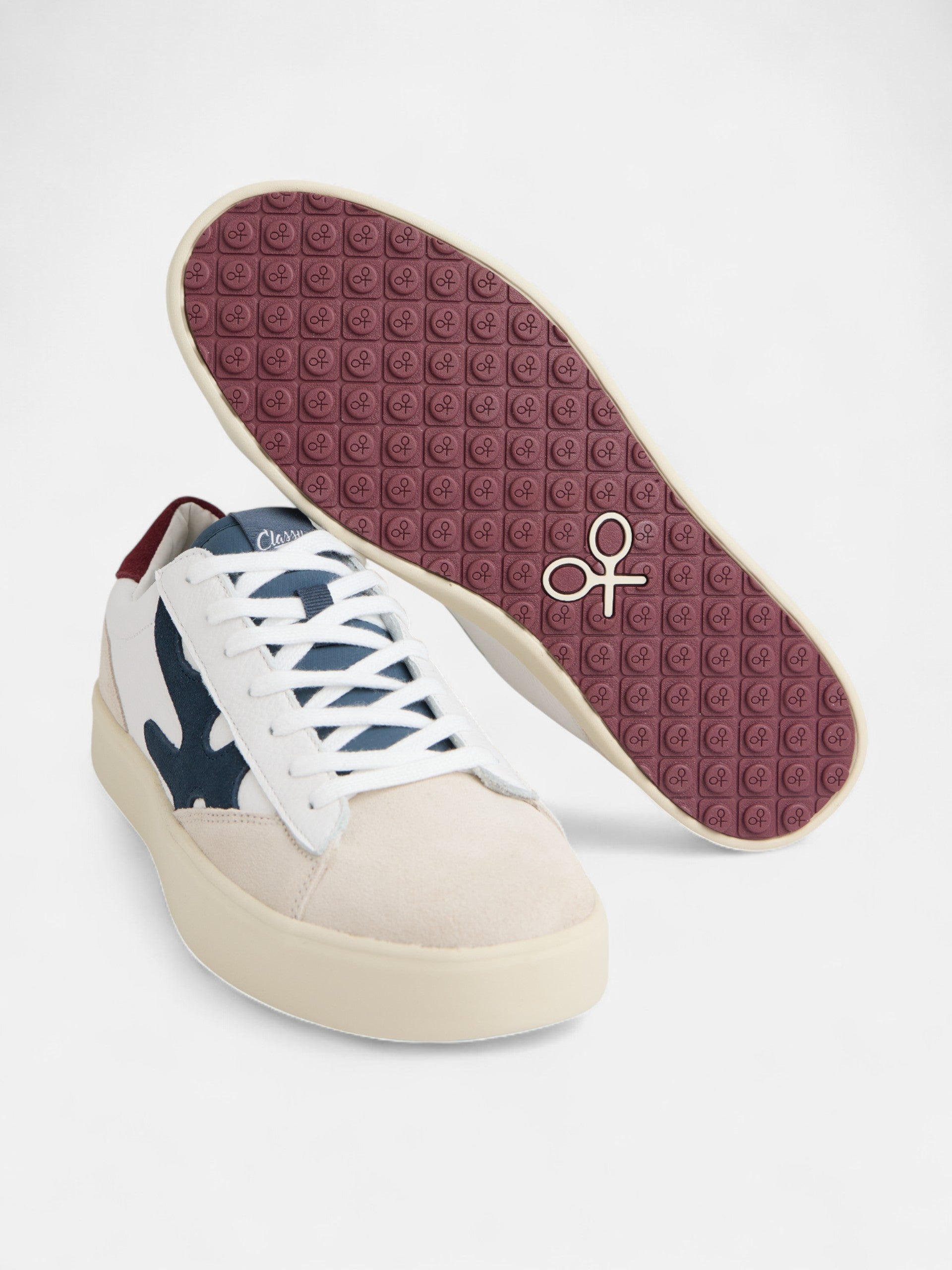 CLASSY09 blue sneaker