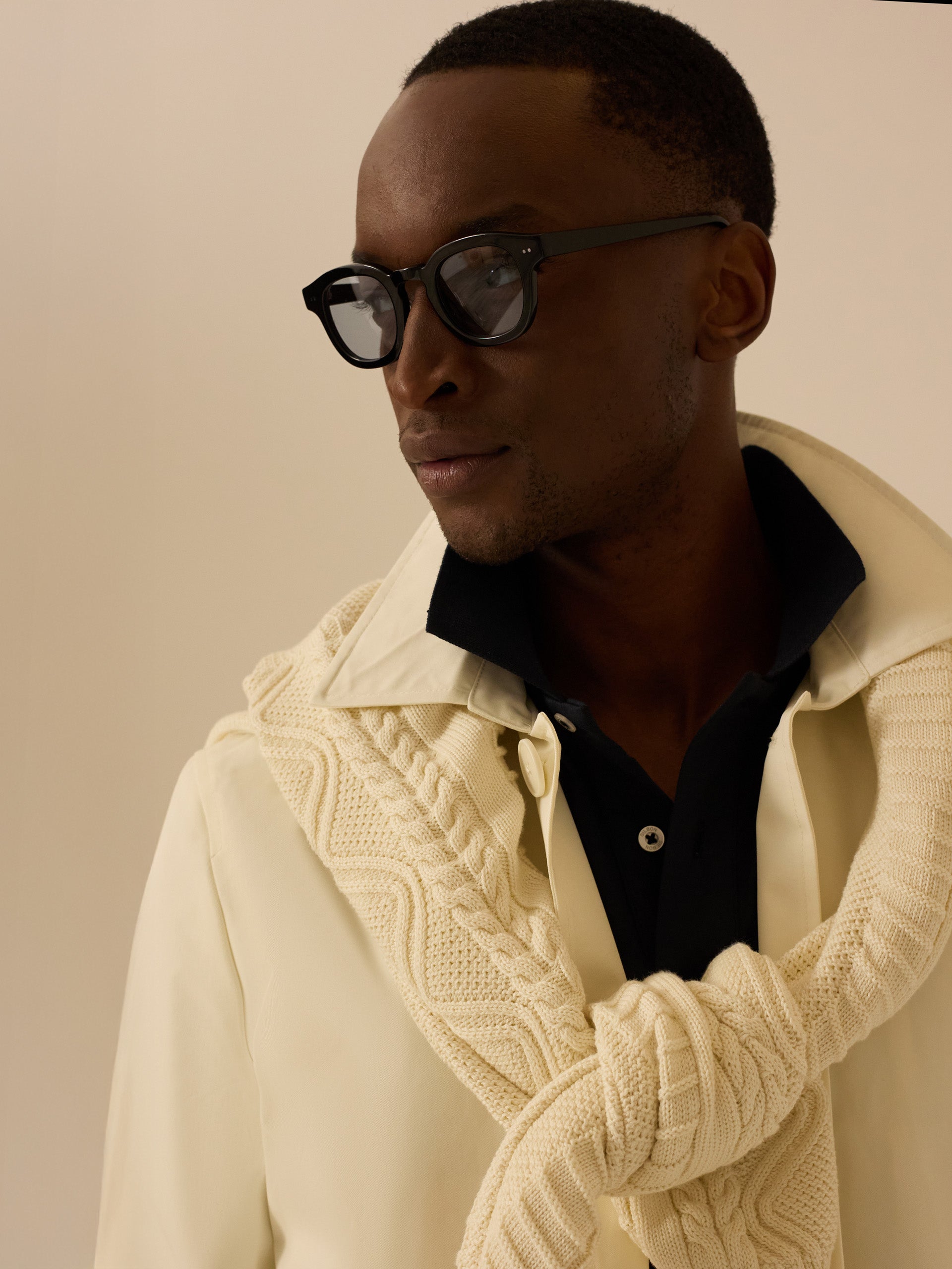 Short beige trench coat