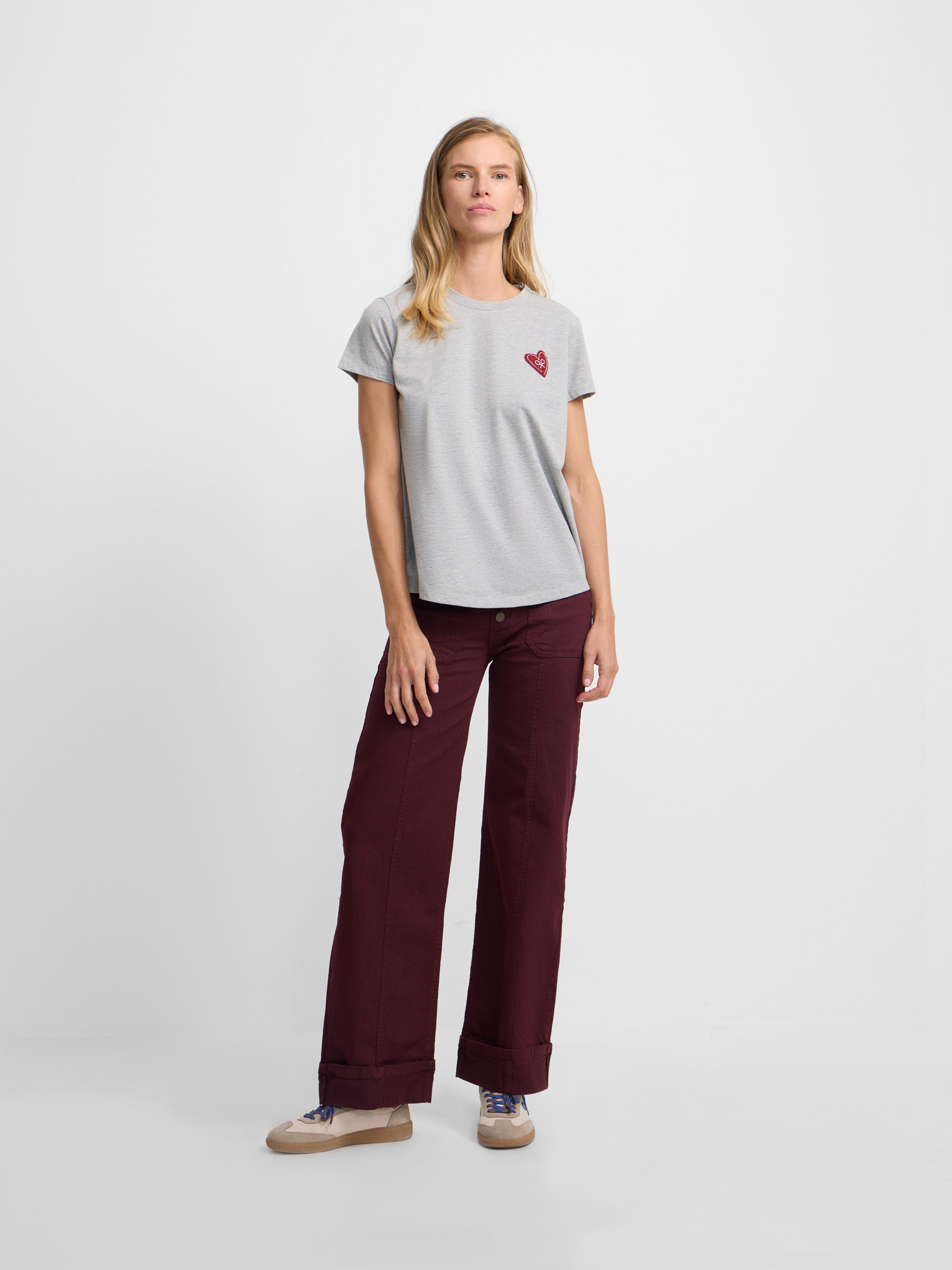 T-shirt woman love cinzenta