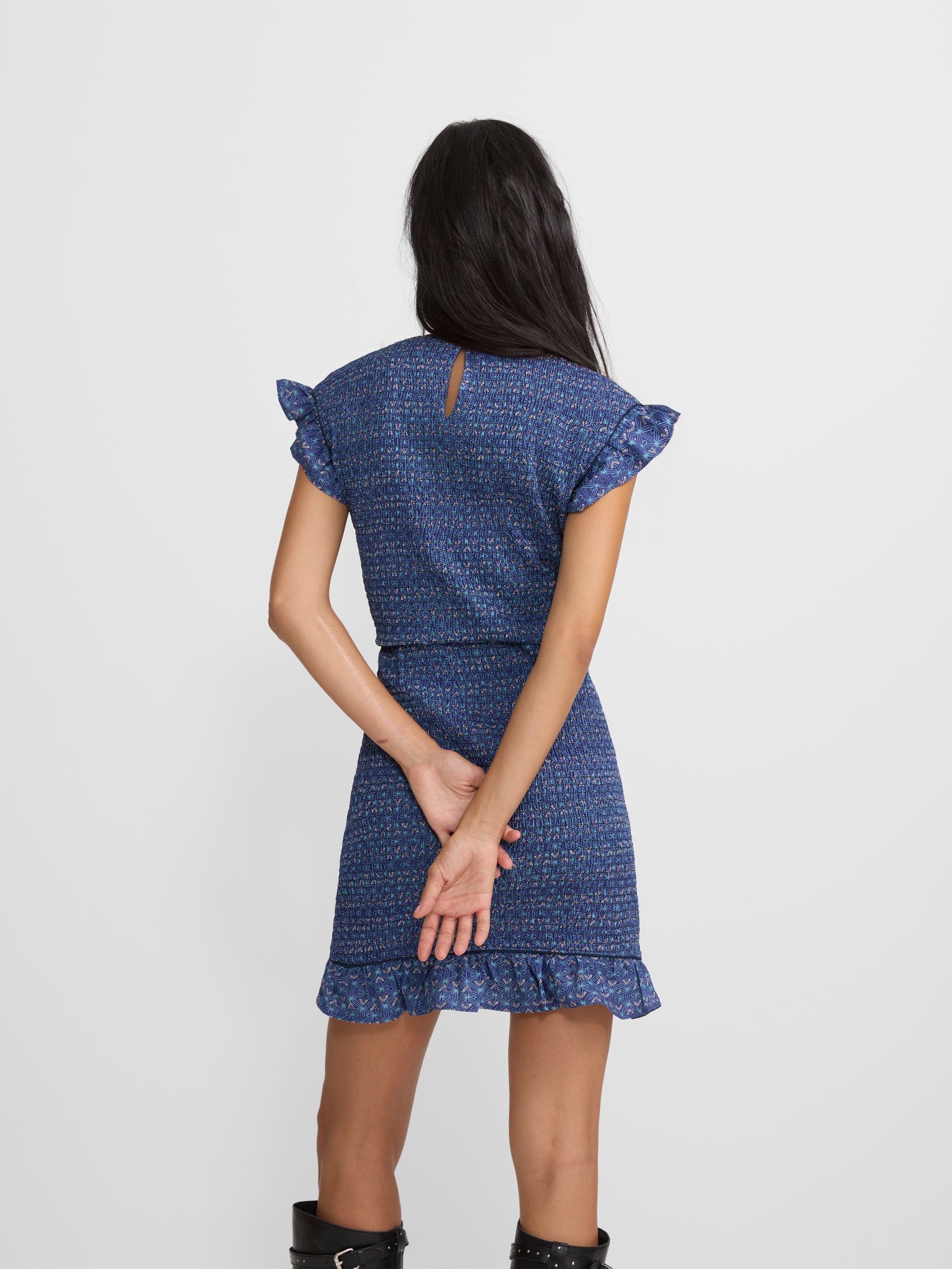 Vestido mini franzido estampado azul