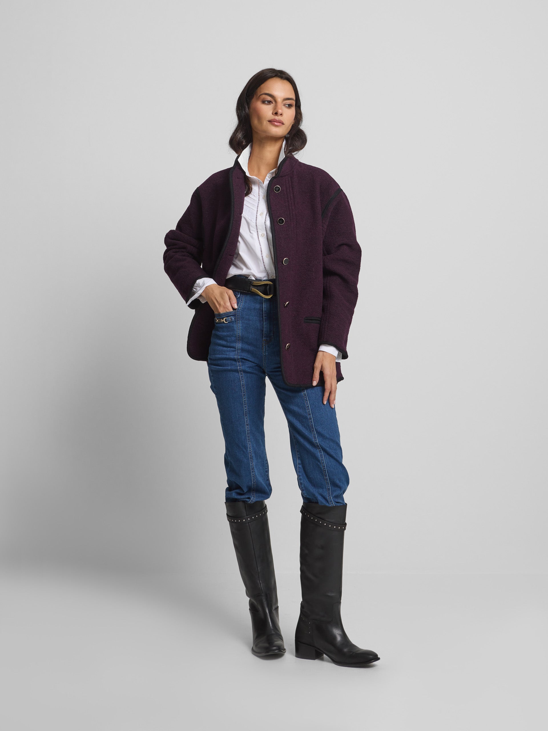 Casaco austríaco roxo