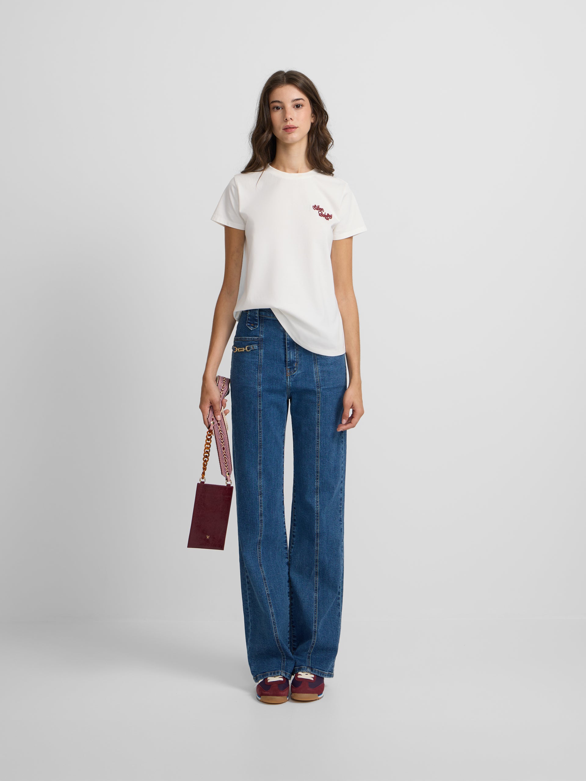 T-shirt branca de mulher bakery