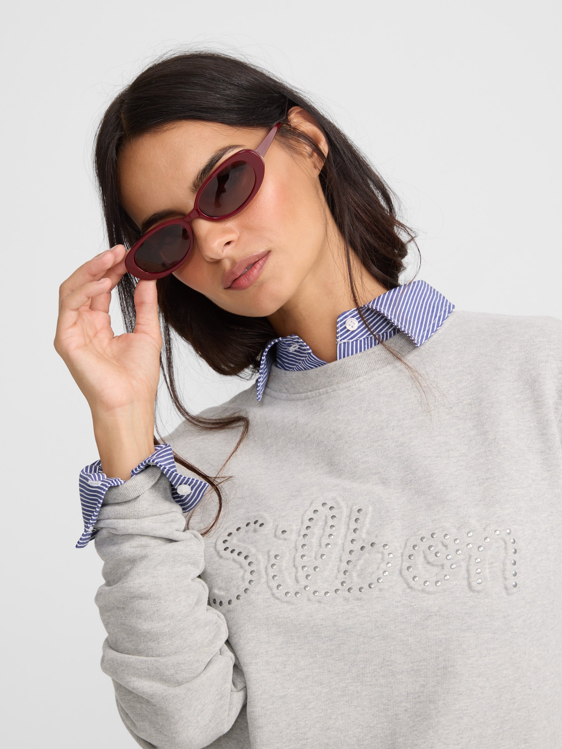 Sweatshirt mulher Silbon tachas cinzenta