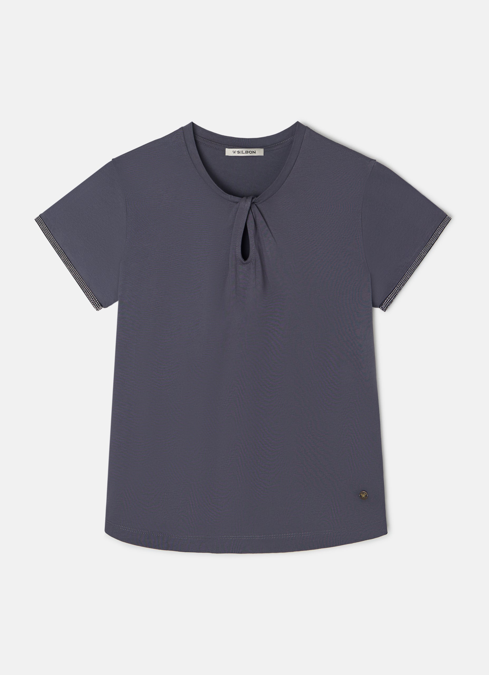 Black women's knotted neck t-shirt