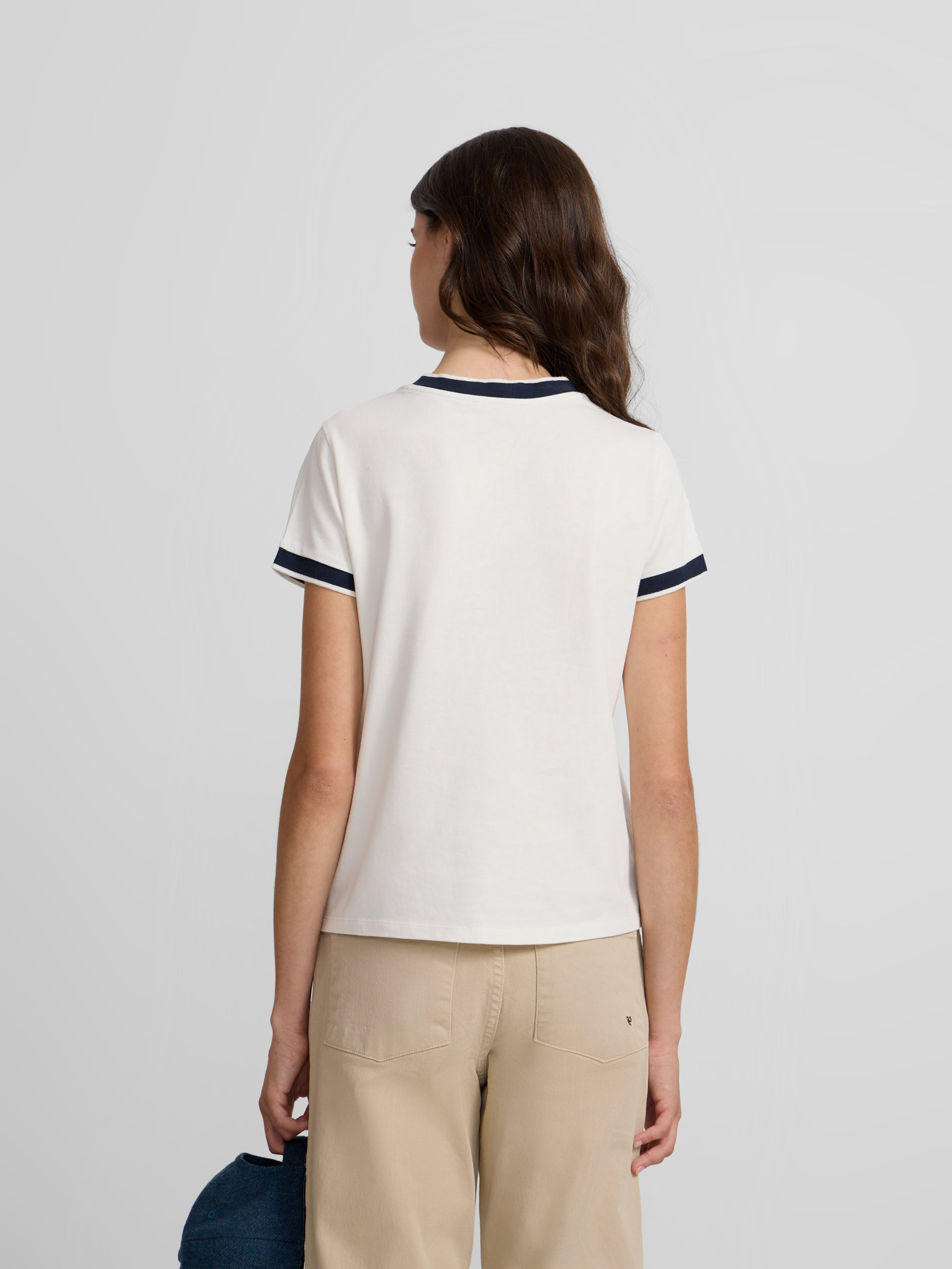 Camiseta woman varsity blanca