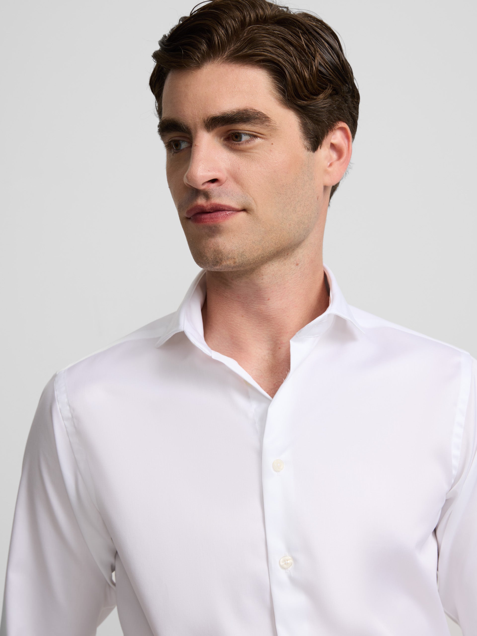 Easy iron dress shirt with double cuffs, white