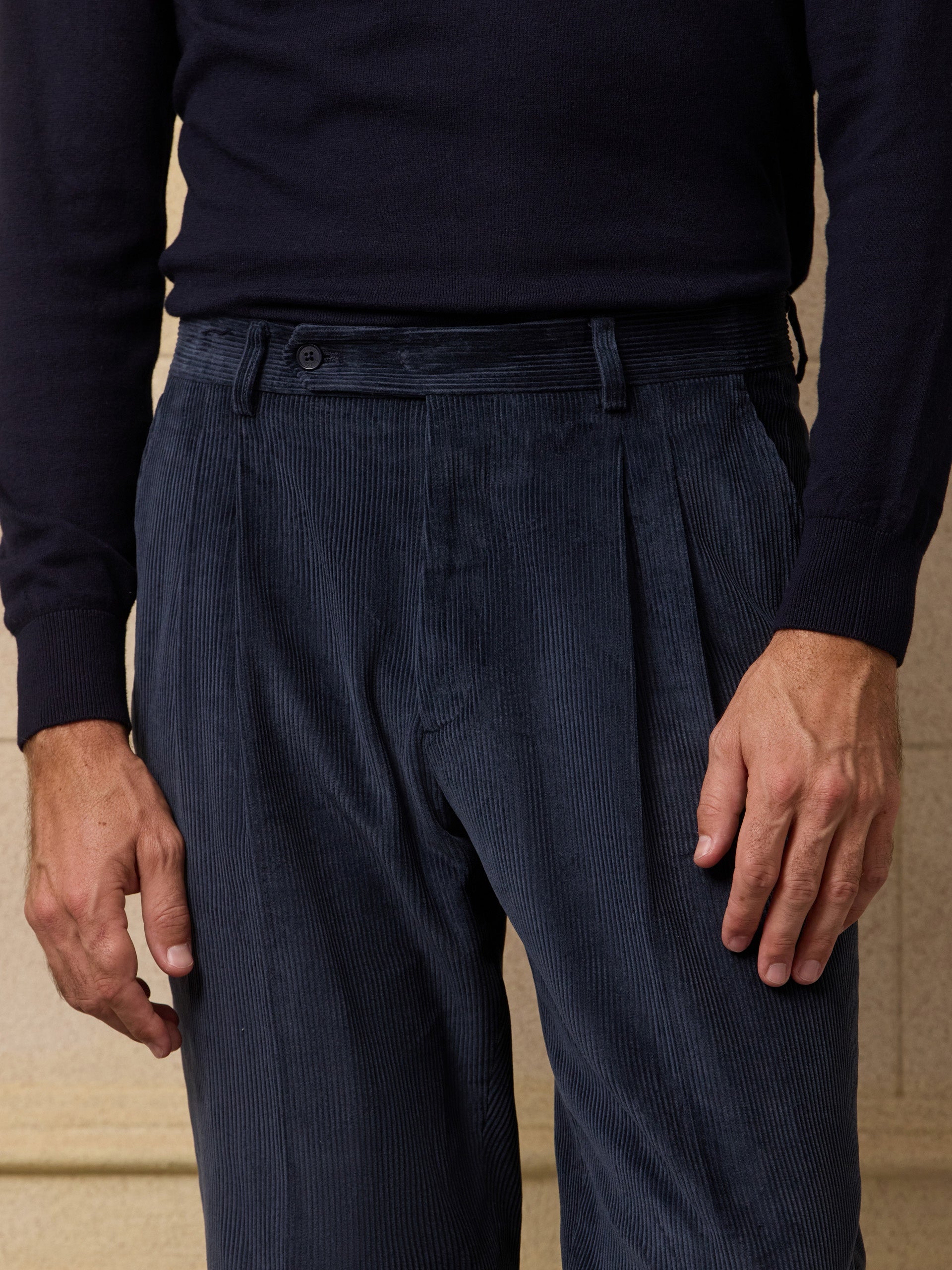 Pantalon traje unique pana azul marino