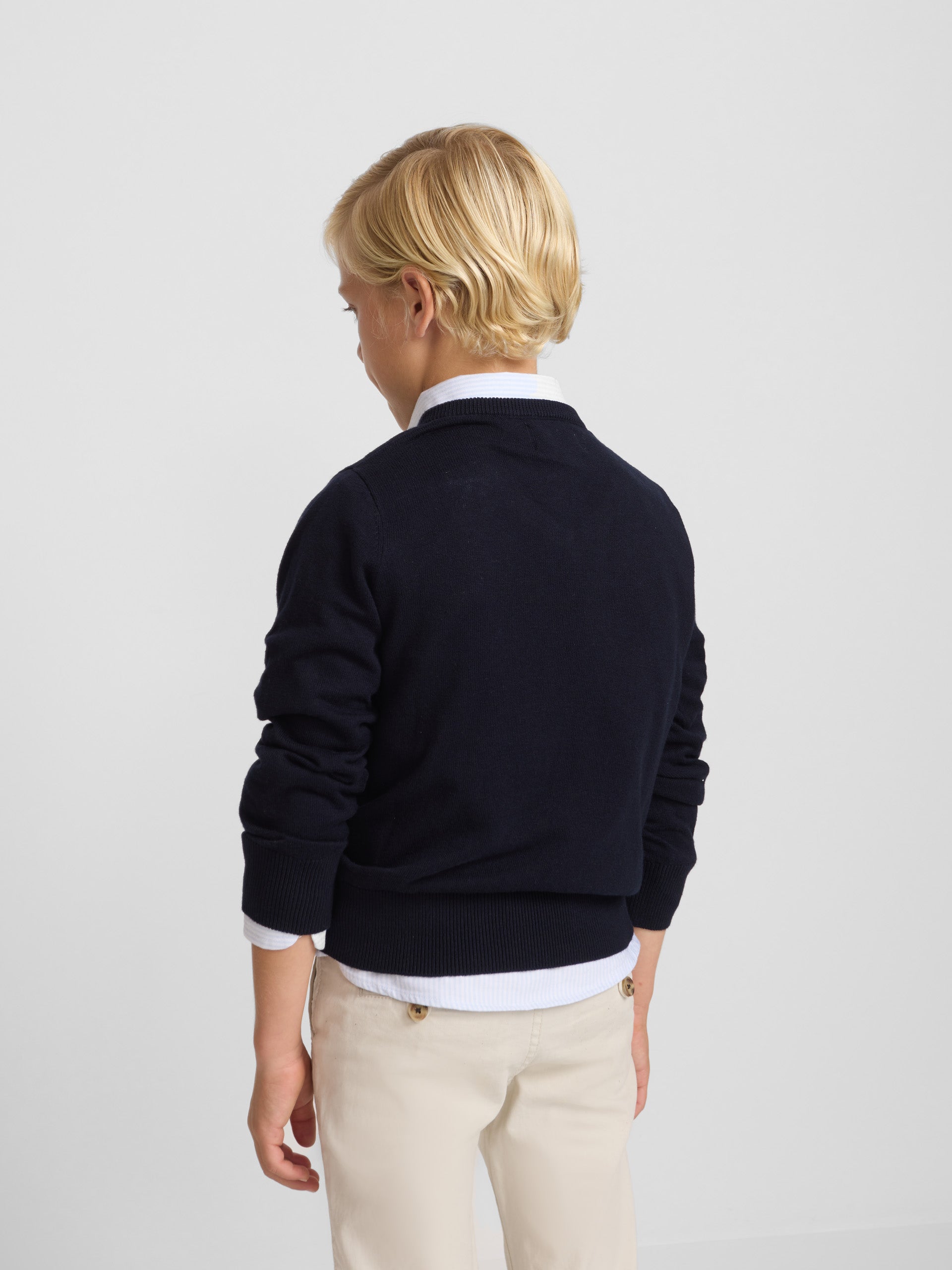 Pull bleu marine col V pour enfant
